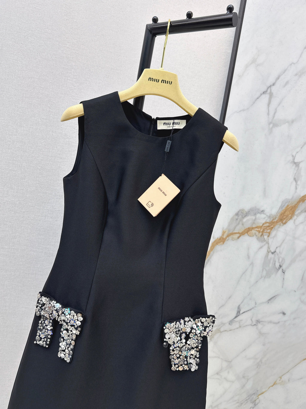 26SS Rhinestone Bow Sleeveless Dress
