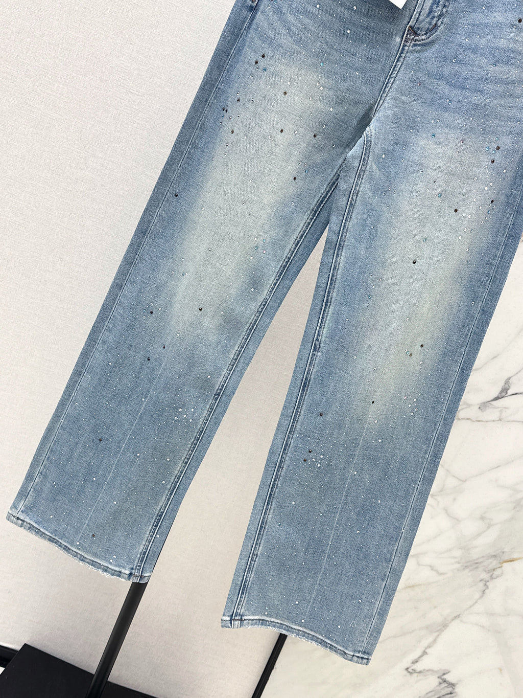 26SS New Arrival: Straight-Leg Jeans with Rhinestones