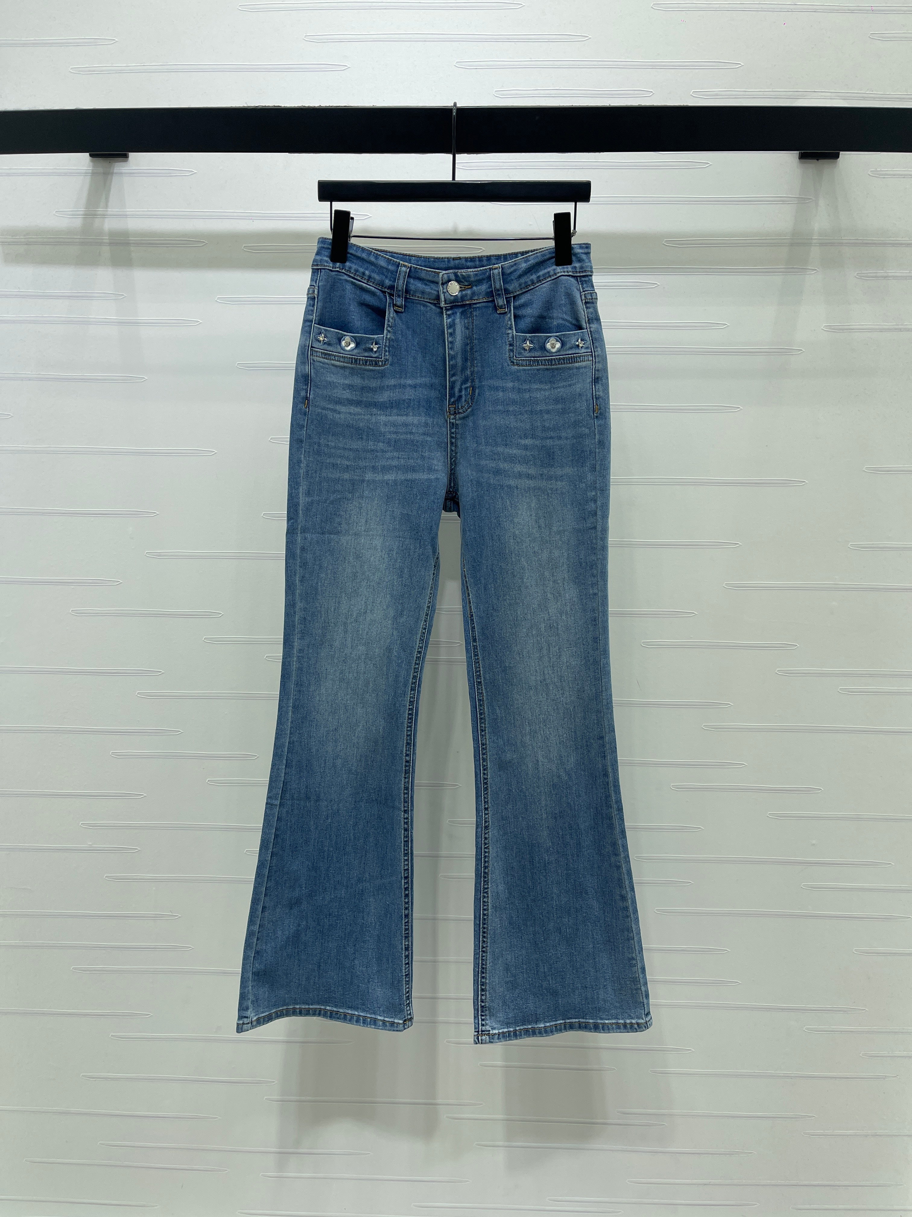 26NEW Embroidered Flared Jeans