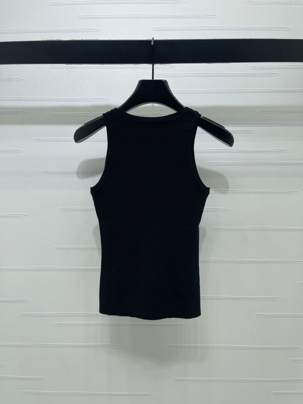 26NEW U-neck knitted vest