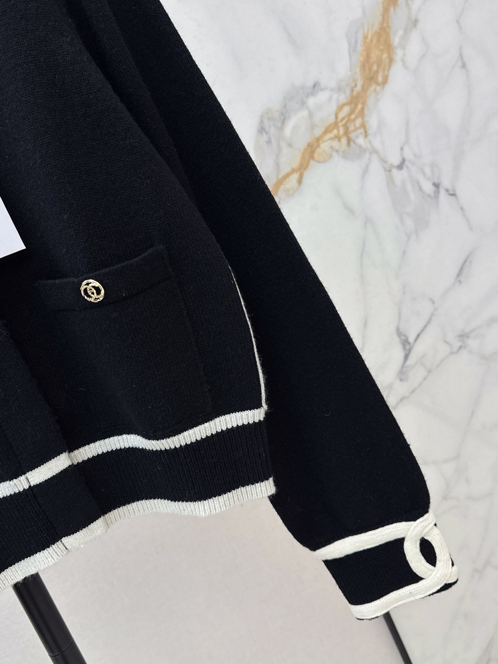 26SS Color Block Jogger Cardigan