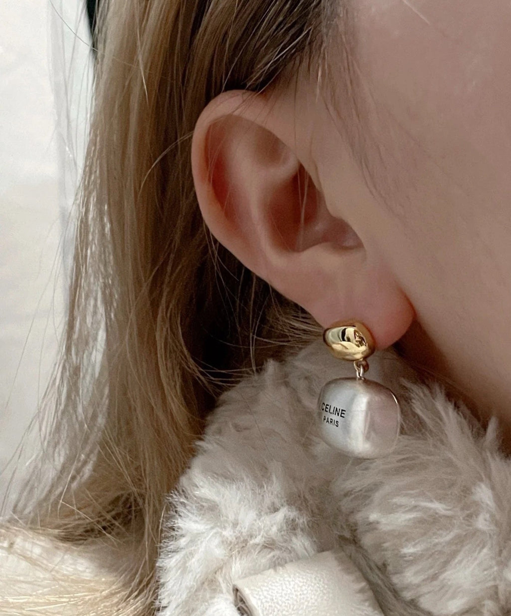 Two-tone pendant earrings