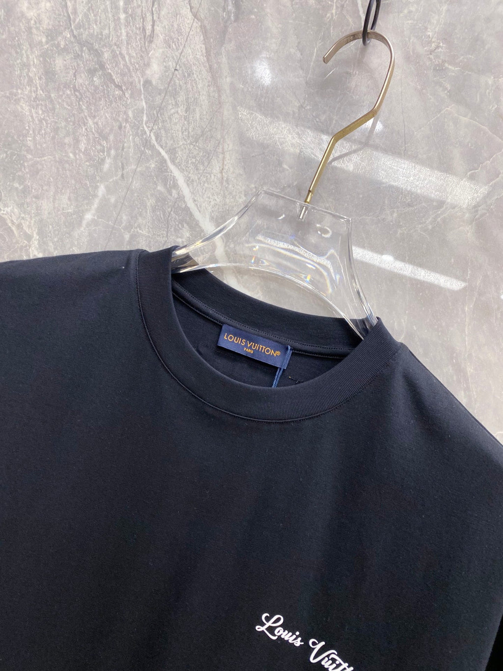 New Short-Sleeve Crew-Neck T-Shirt