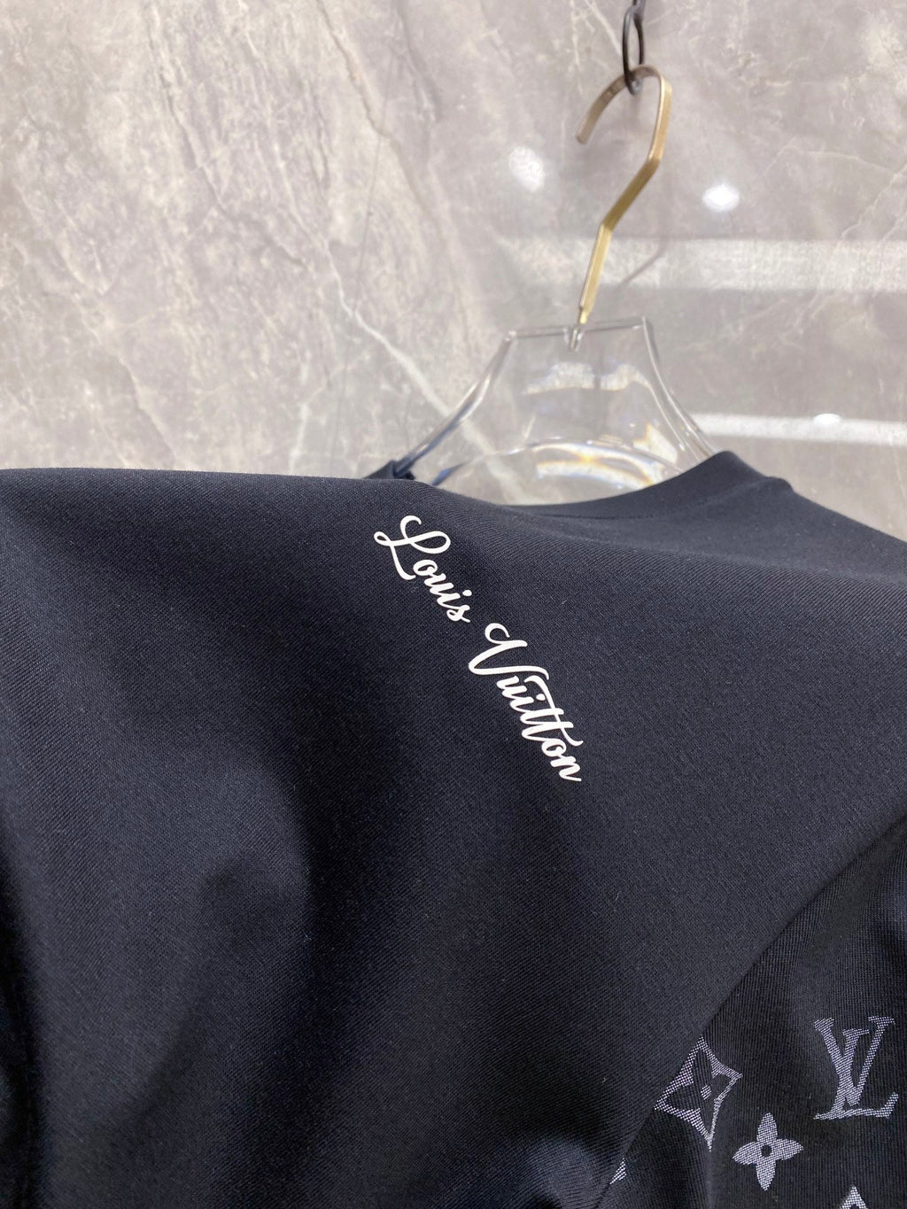 New Short-Sleeve Crew-Neck T-Shirt