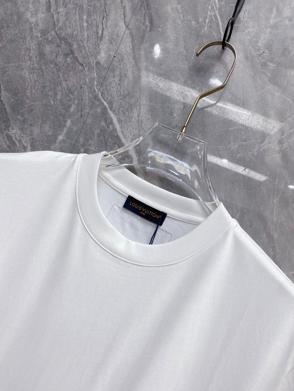 New Short-Sleeve Crew-Neck T-Shirt