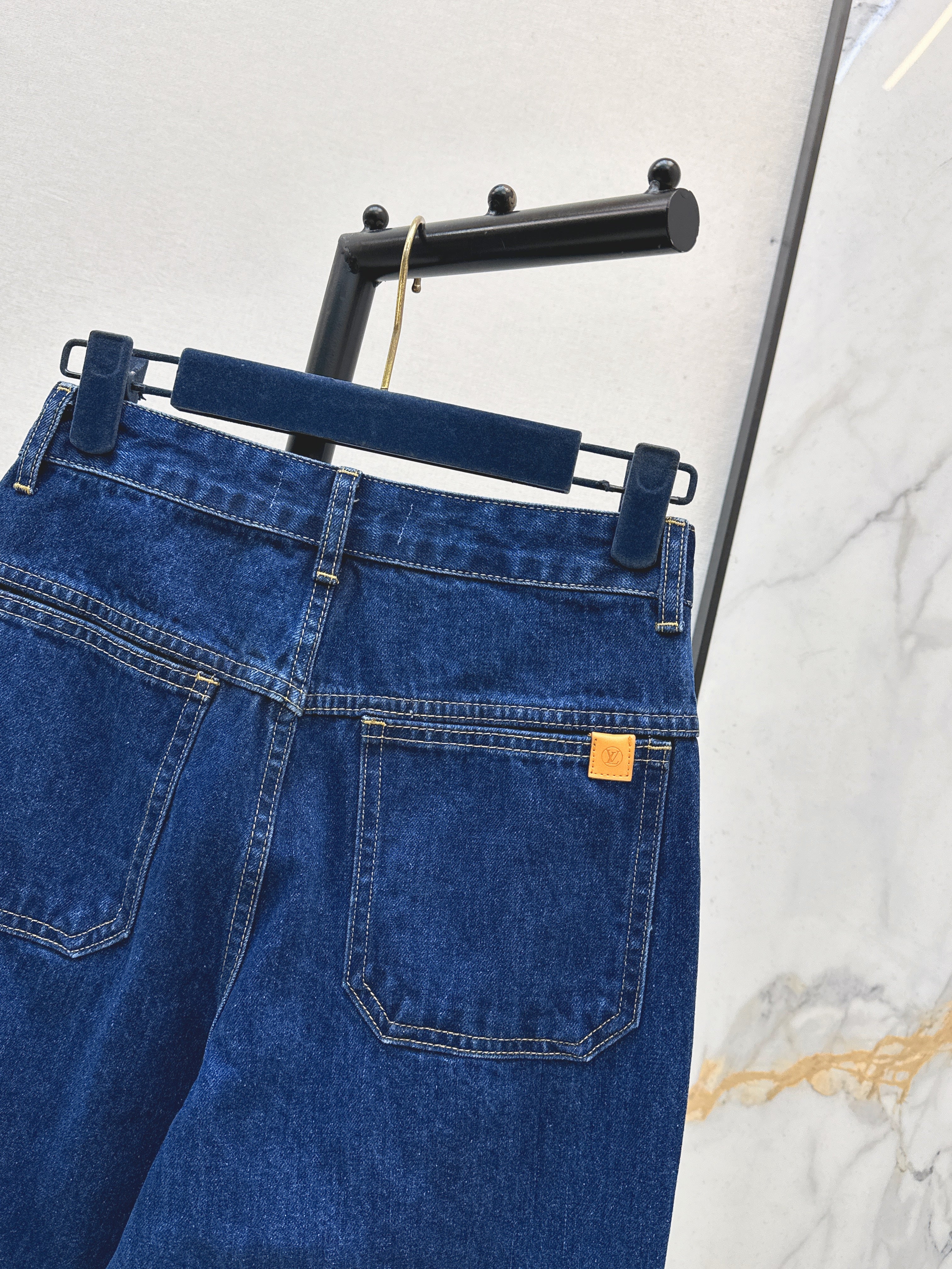 26SS New Arrivals: Washed Raw Denim Paneled Jeans