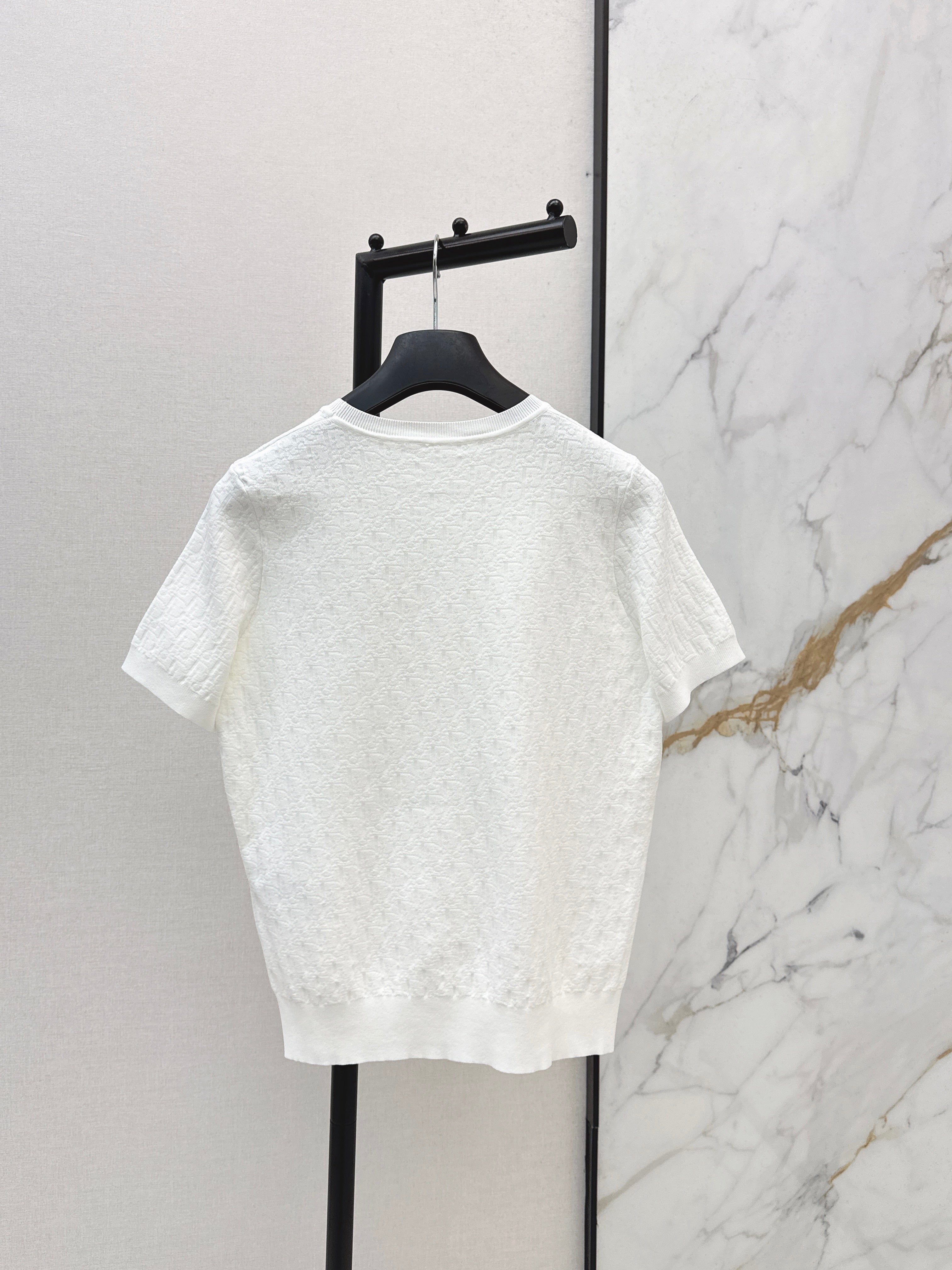 26SS Short-Sleeve Knit Top with Bowknot and Subtle Logo Pattern