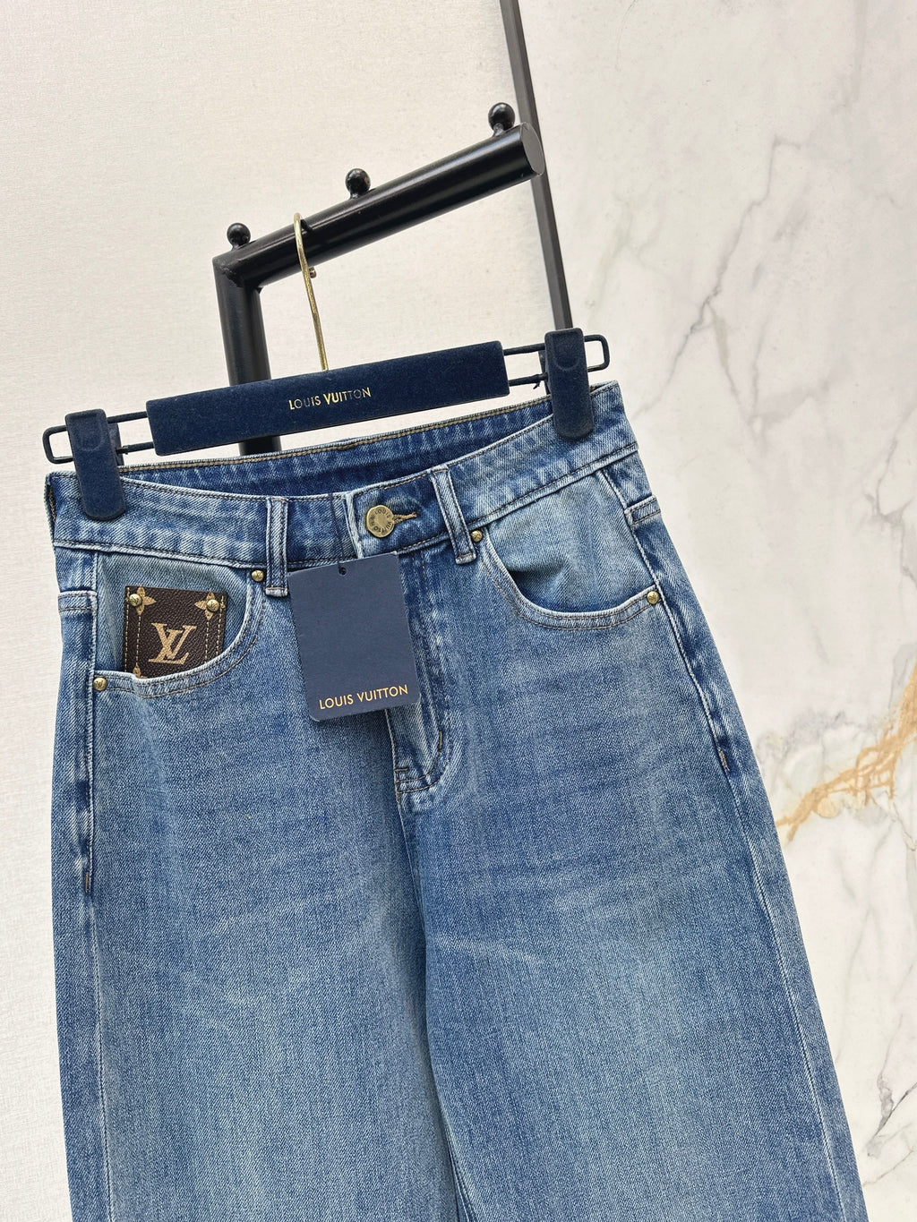 26SS Straight-Leg Jeans