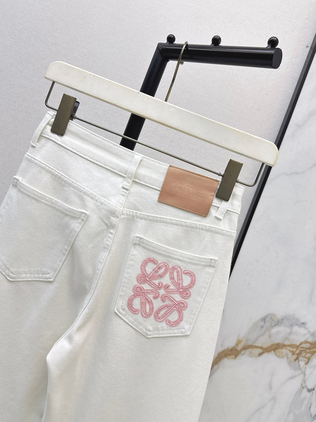 26SS New Straight-Leg Jeans