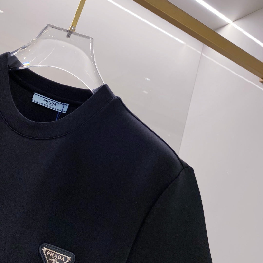 26 Early Spring: Stylish & Versatile Crew-Neck Short-Sleeve Top with Letter Embroidery