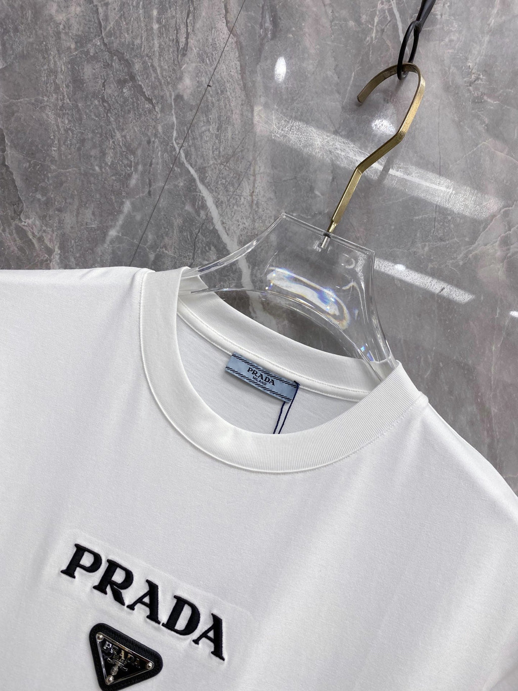 New Short-Sleeve Crew-Neck T-Shirt