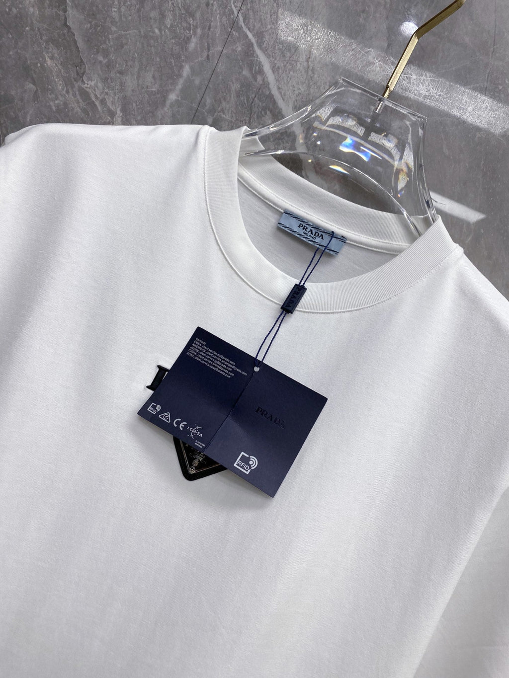 New Short-Sleeve Crew-Neck T-Shirt
