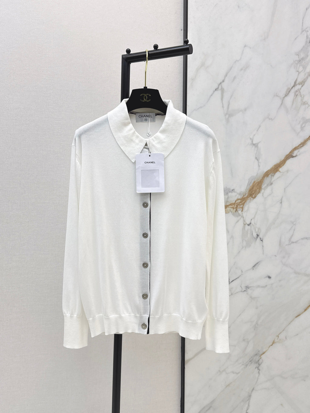 26SS New Arrival: Lapel Cardigan with Contrast Placket Design