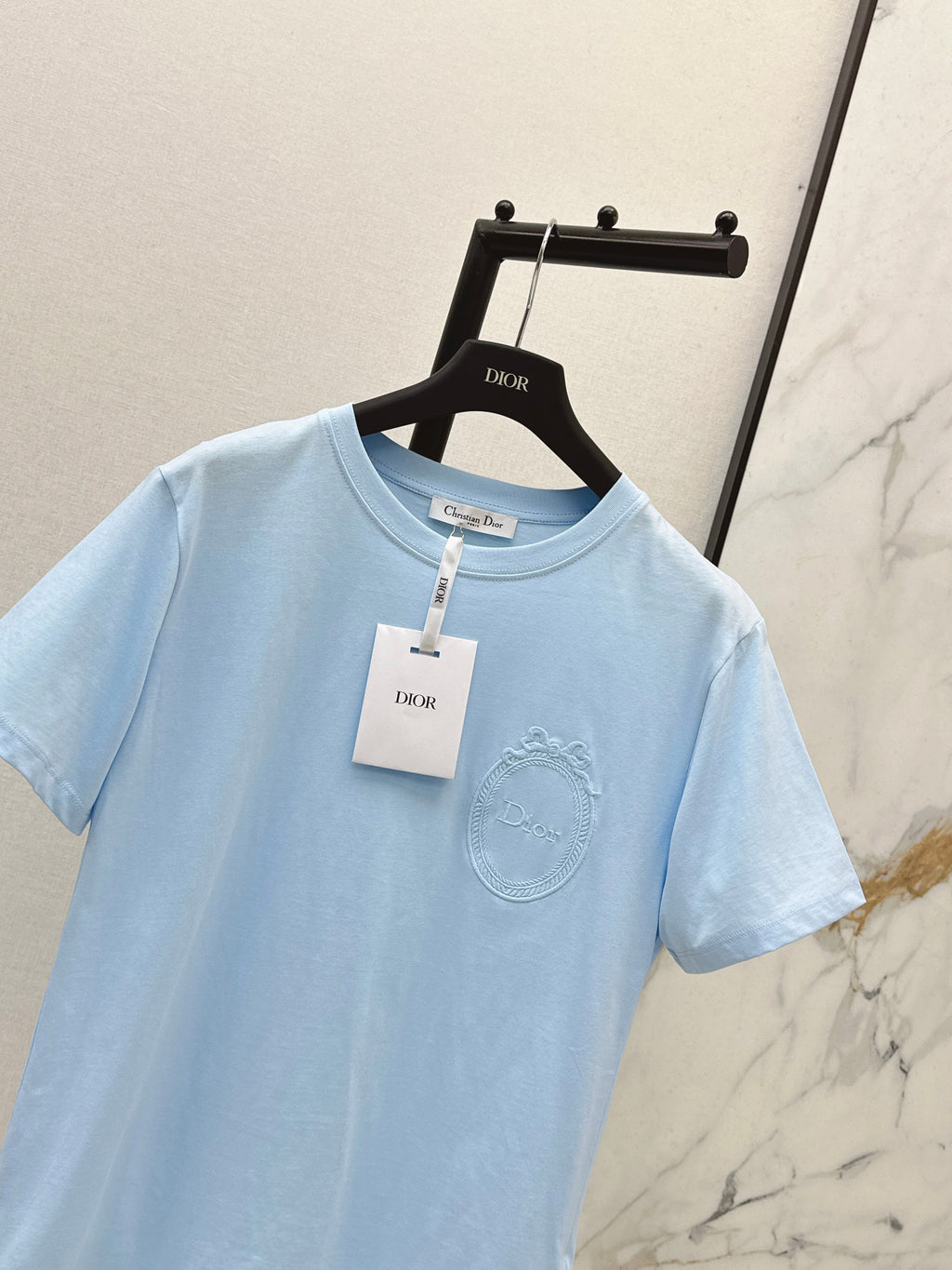 26SS Latest Spring/Summer Collection: Embroidered, Minimalist-Style T-Shirt