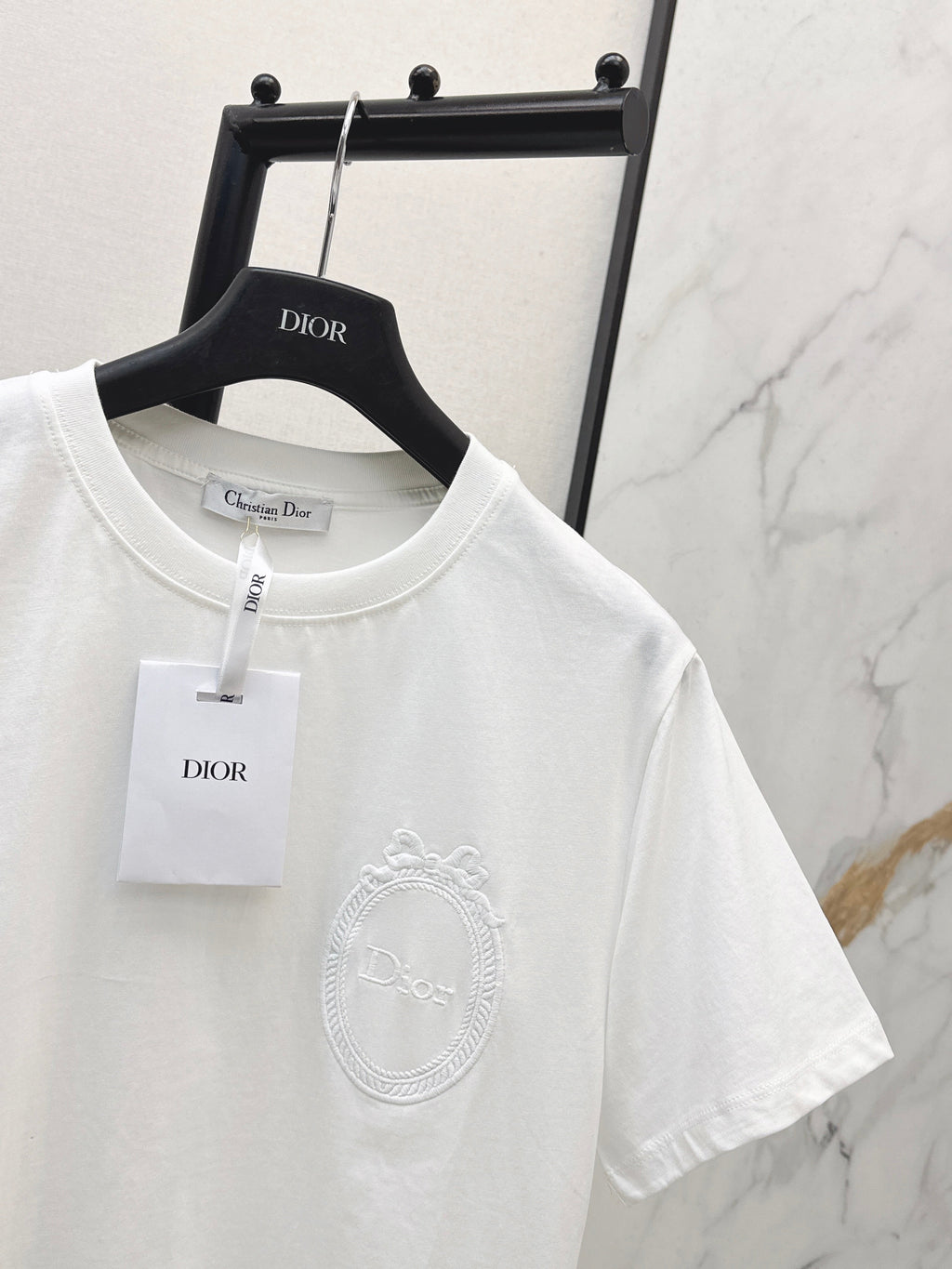 26SS Latest Spring/Summer Collection: Embroidered, Minimalist-Style T-Shirt