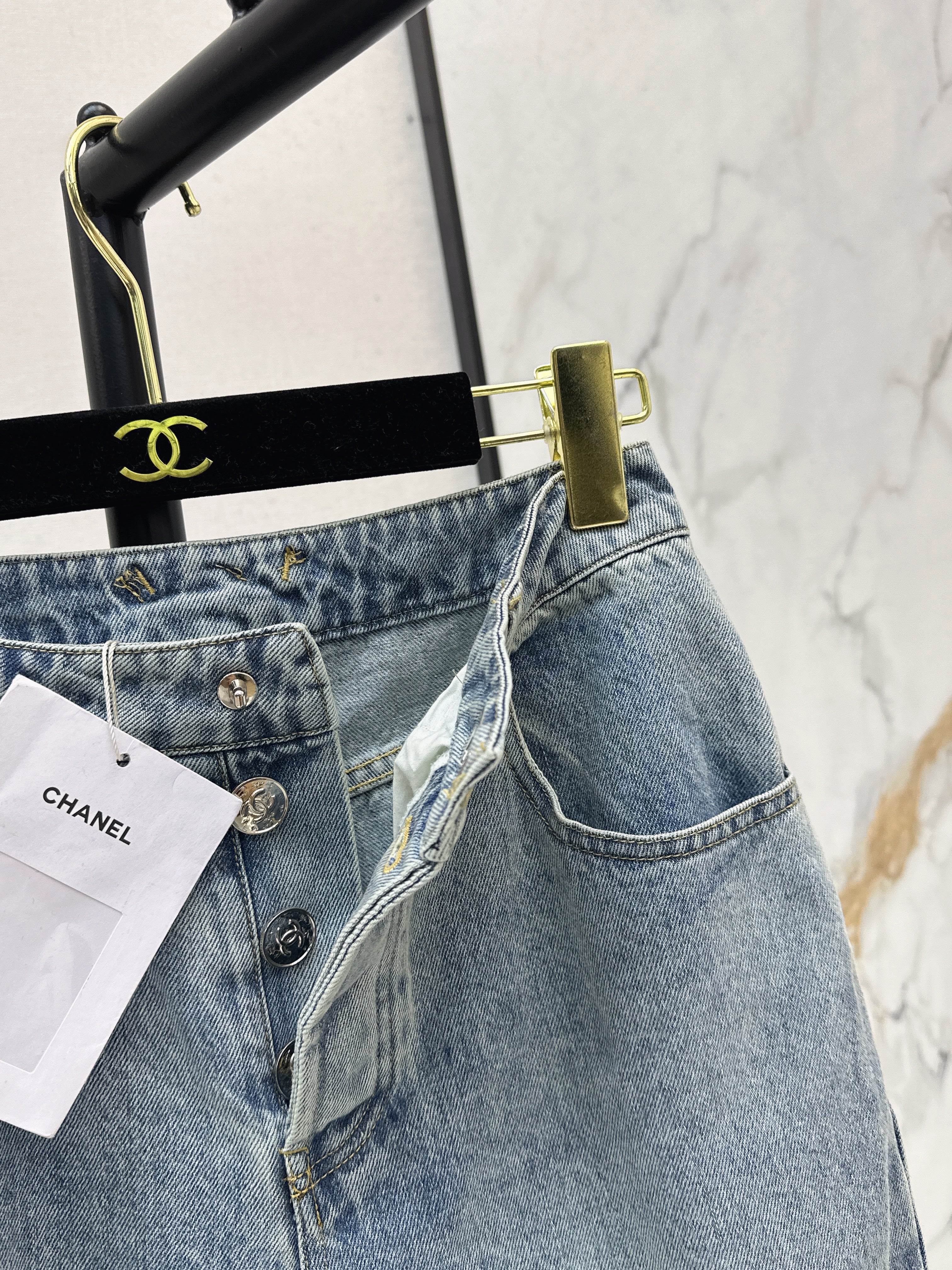 26SS New Spring/Summer Straight-Leg Jeans