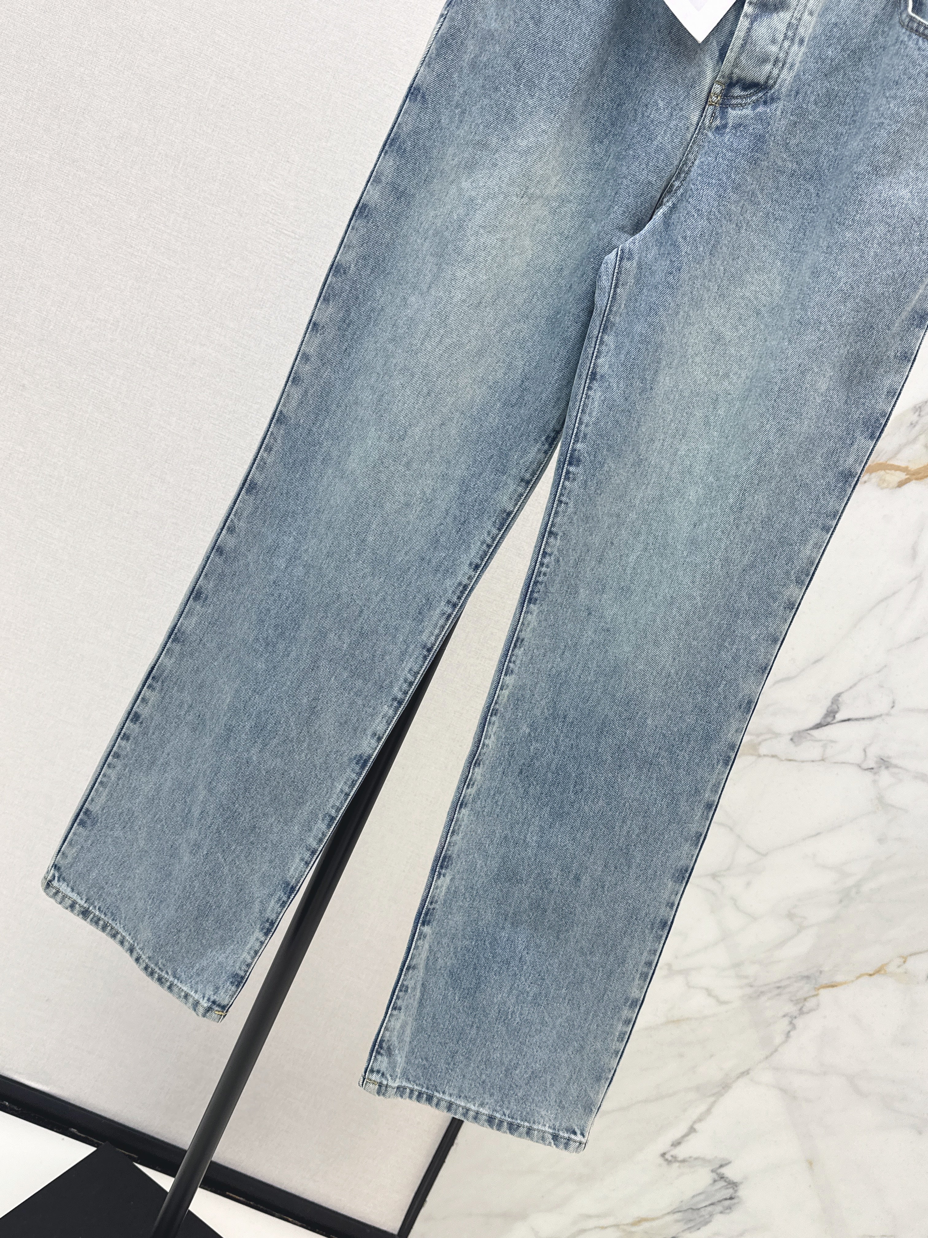 26SS New Spring/Summer Straight-Leg Jeans