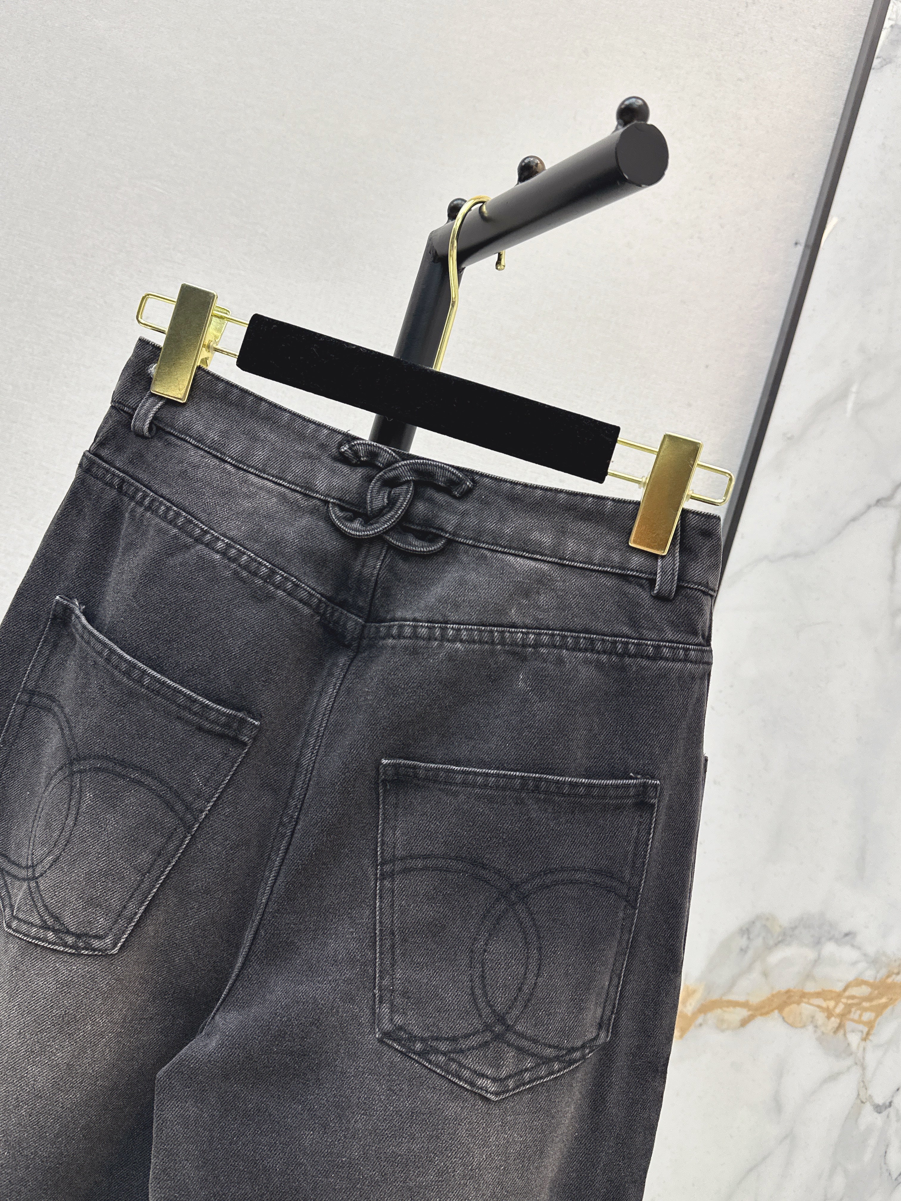 26SS New Spring/Summer Straight-Leg Jeans