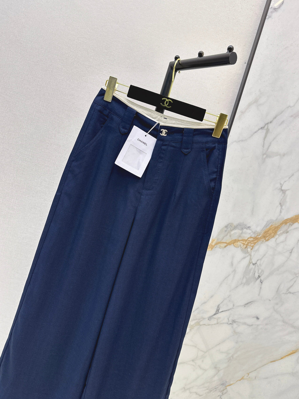 26SS Relaxed-Fit High-Waisted Wide-Leg Trousers