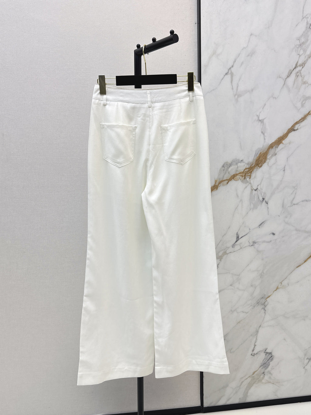 26SS Relaxed-Fit High-Waisted Wide-Leg Trousers