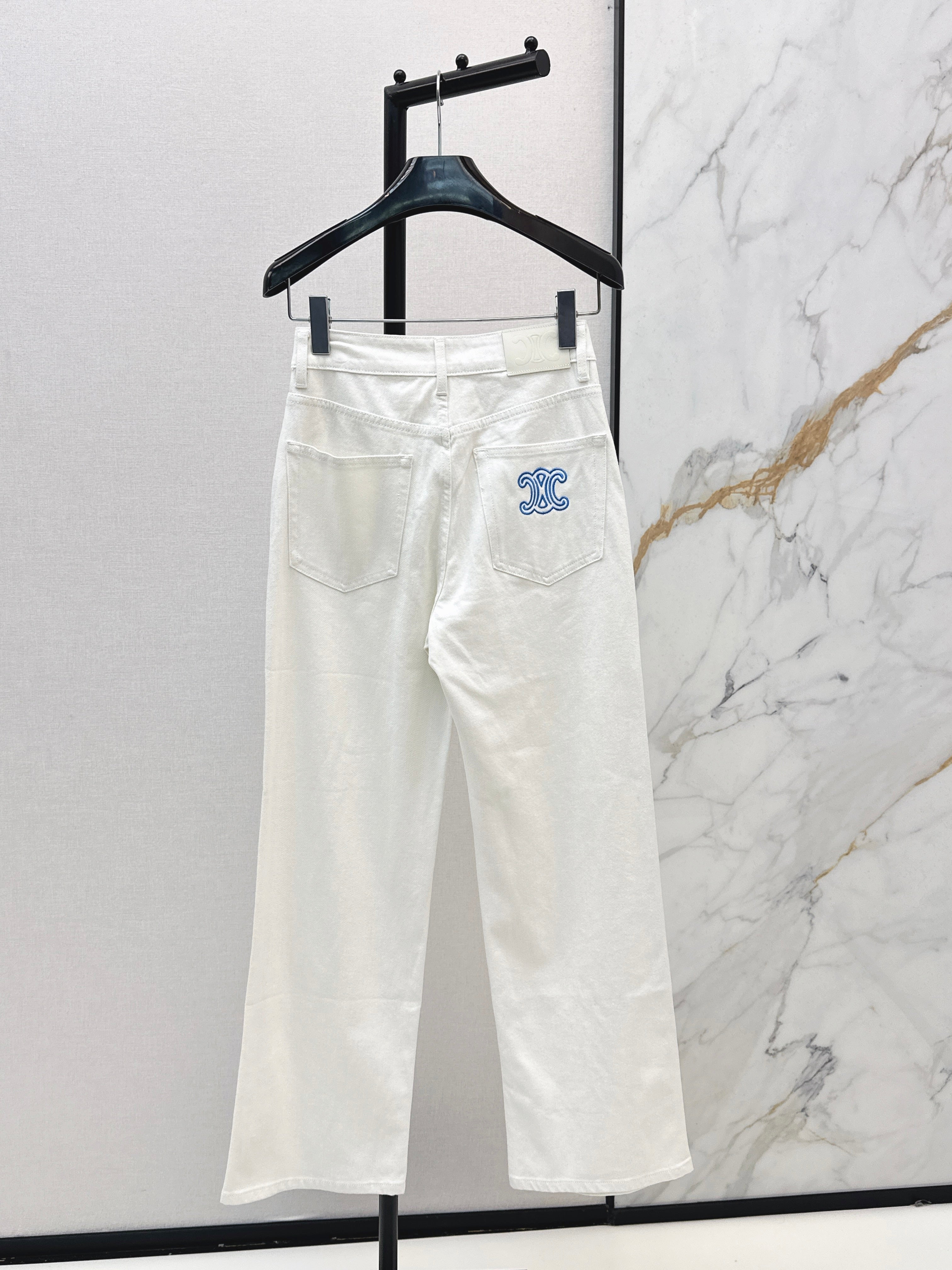 26SS New Straight-Leg Jeans