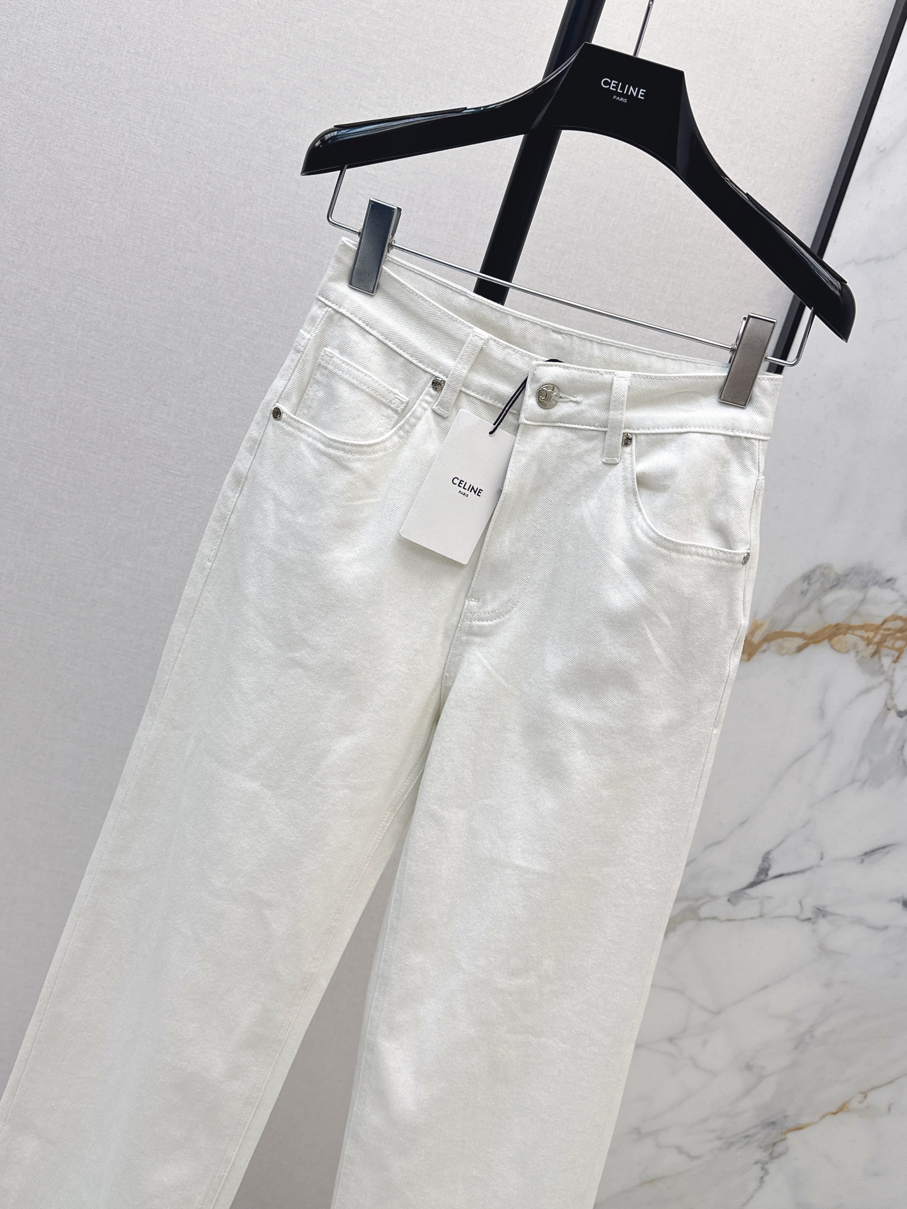 26SS New Straight-Leg Jeans