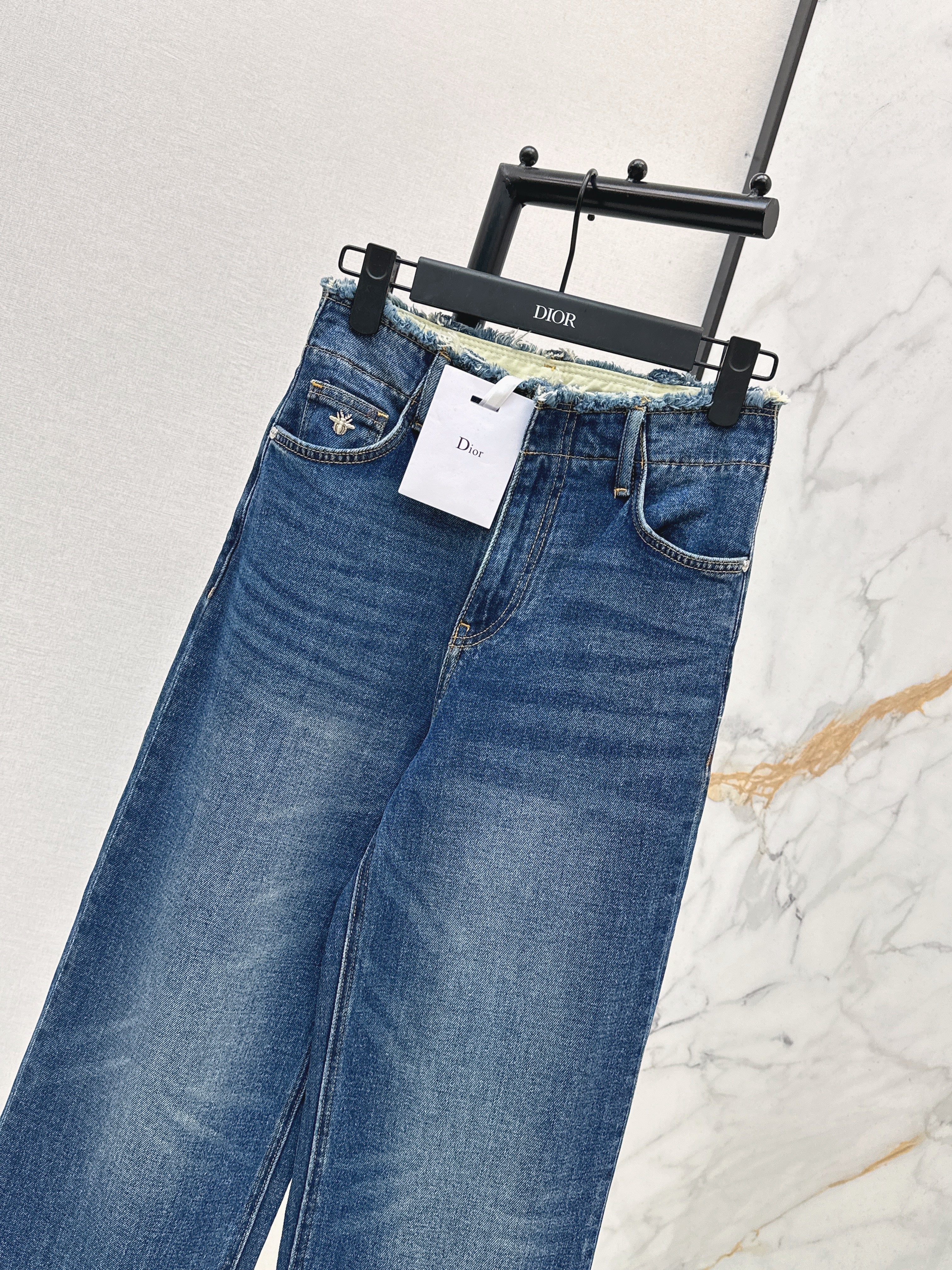 26SS Straight-Leg Jeans