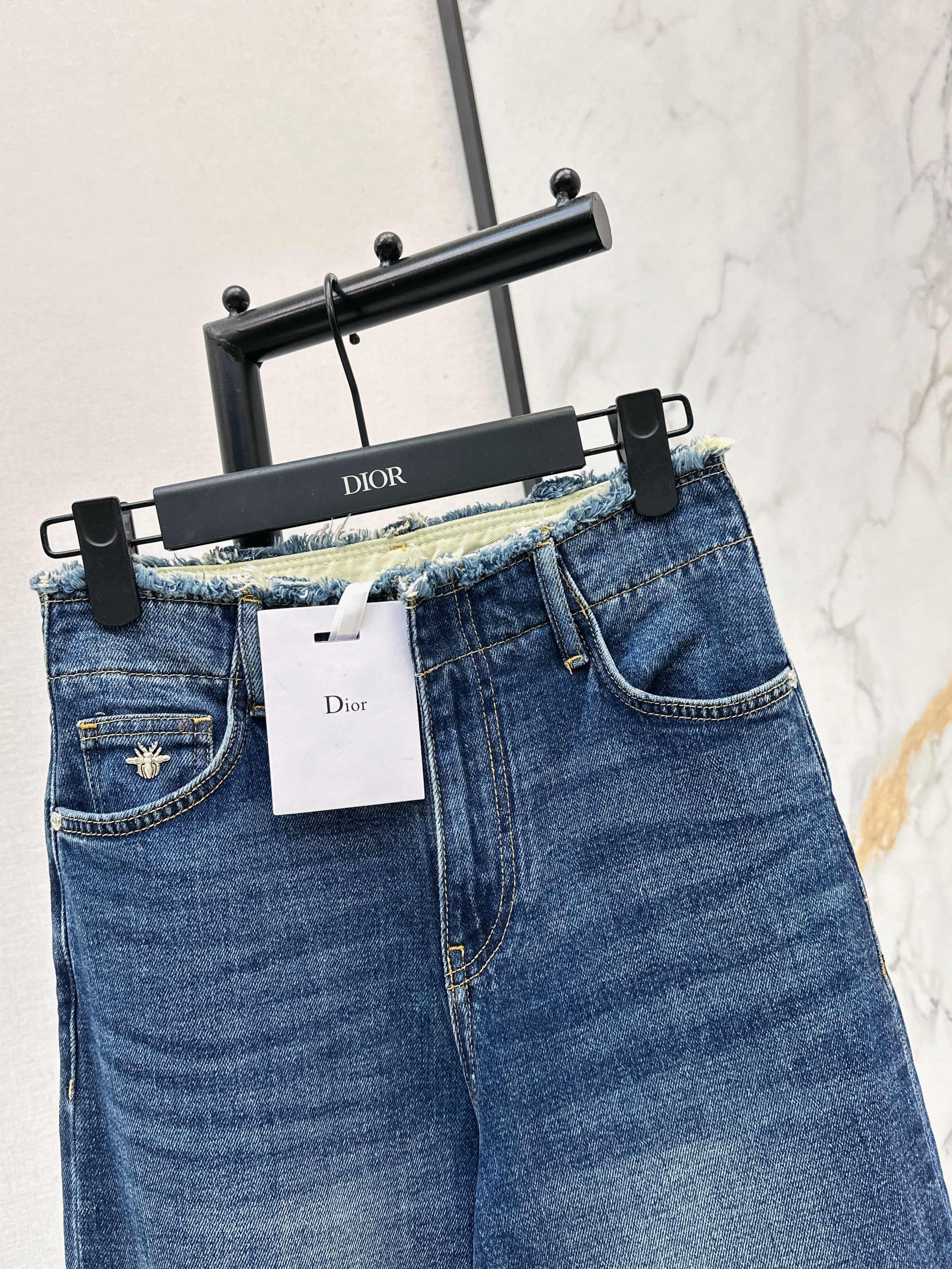 26SS Straight-Leg Jeans
