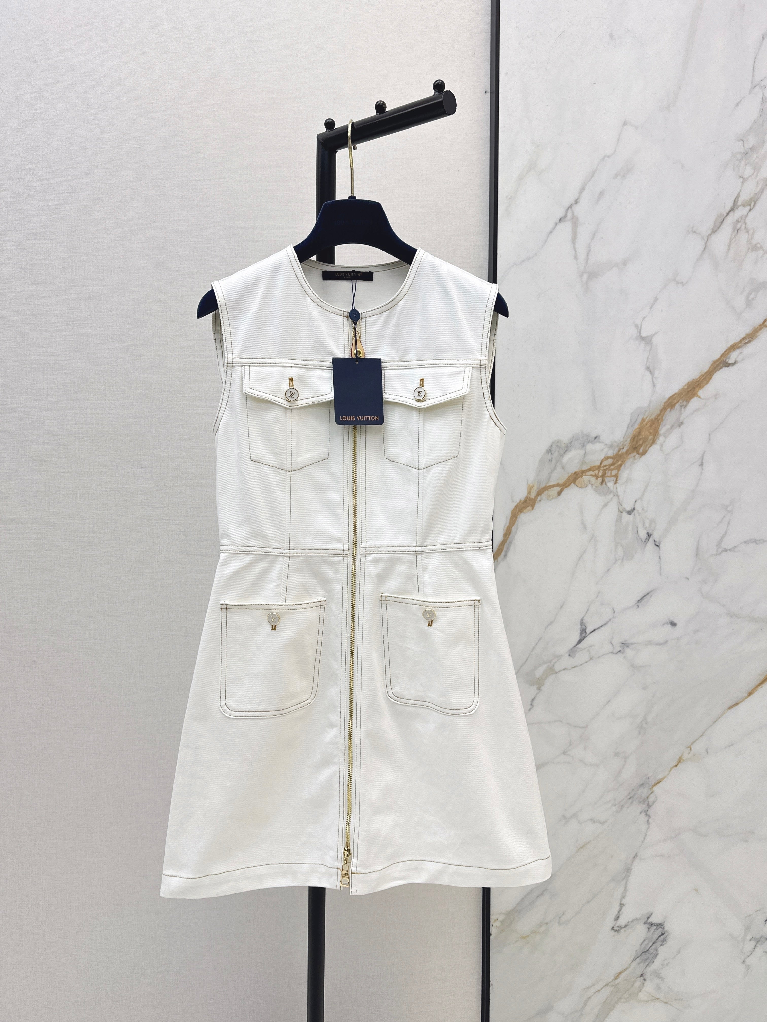 26SS Contrast Stitching Sleeveless Dress