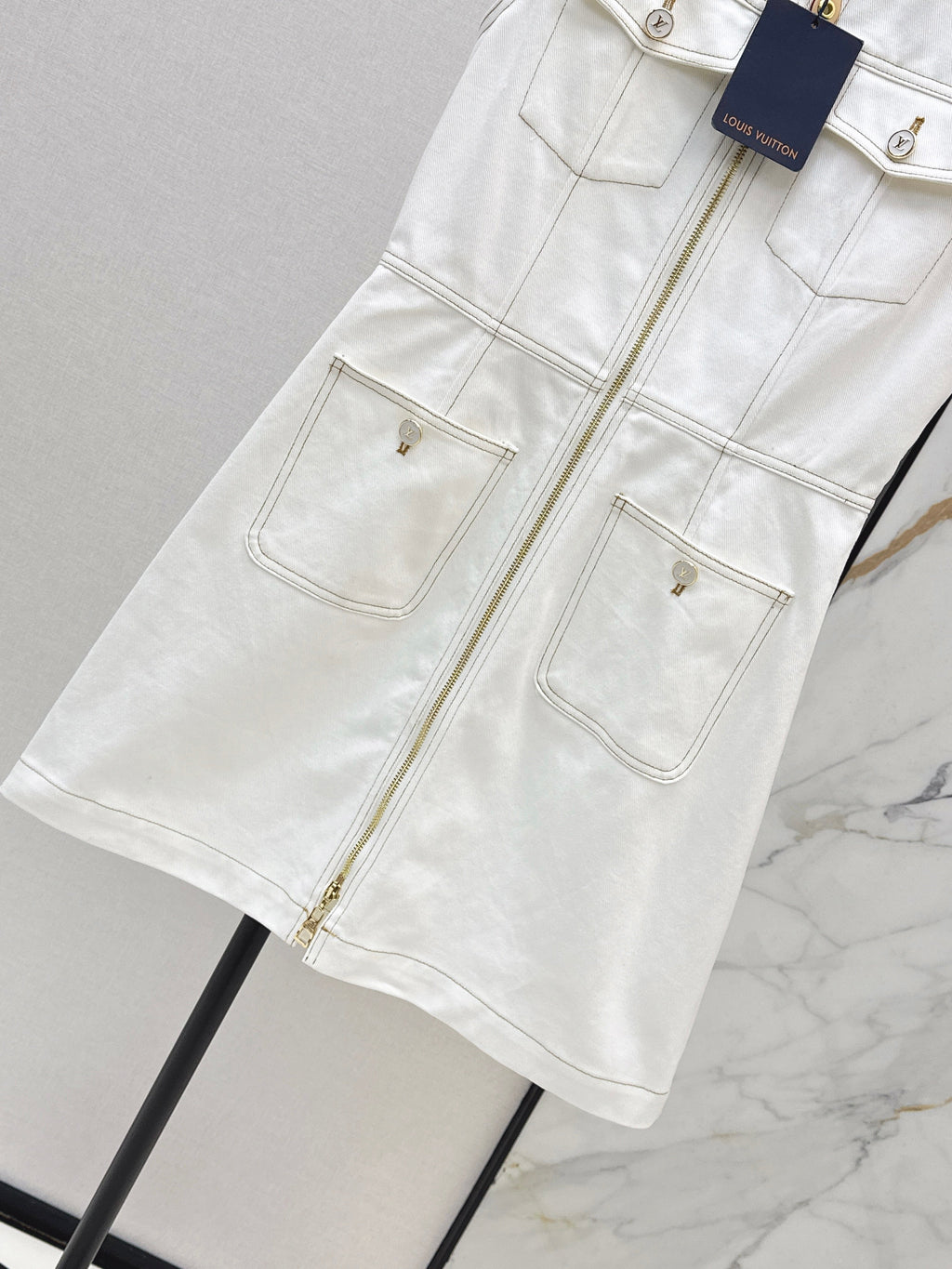 26SS Contrast Stitching Sleeveless Dress