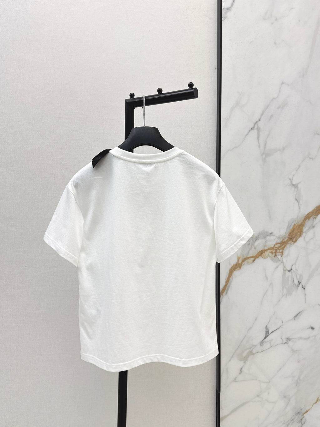 26SS Short-Sleeve T-Shirt with 3D Bow Embellishment