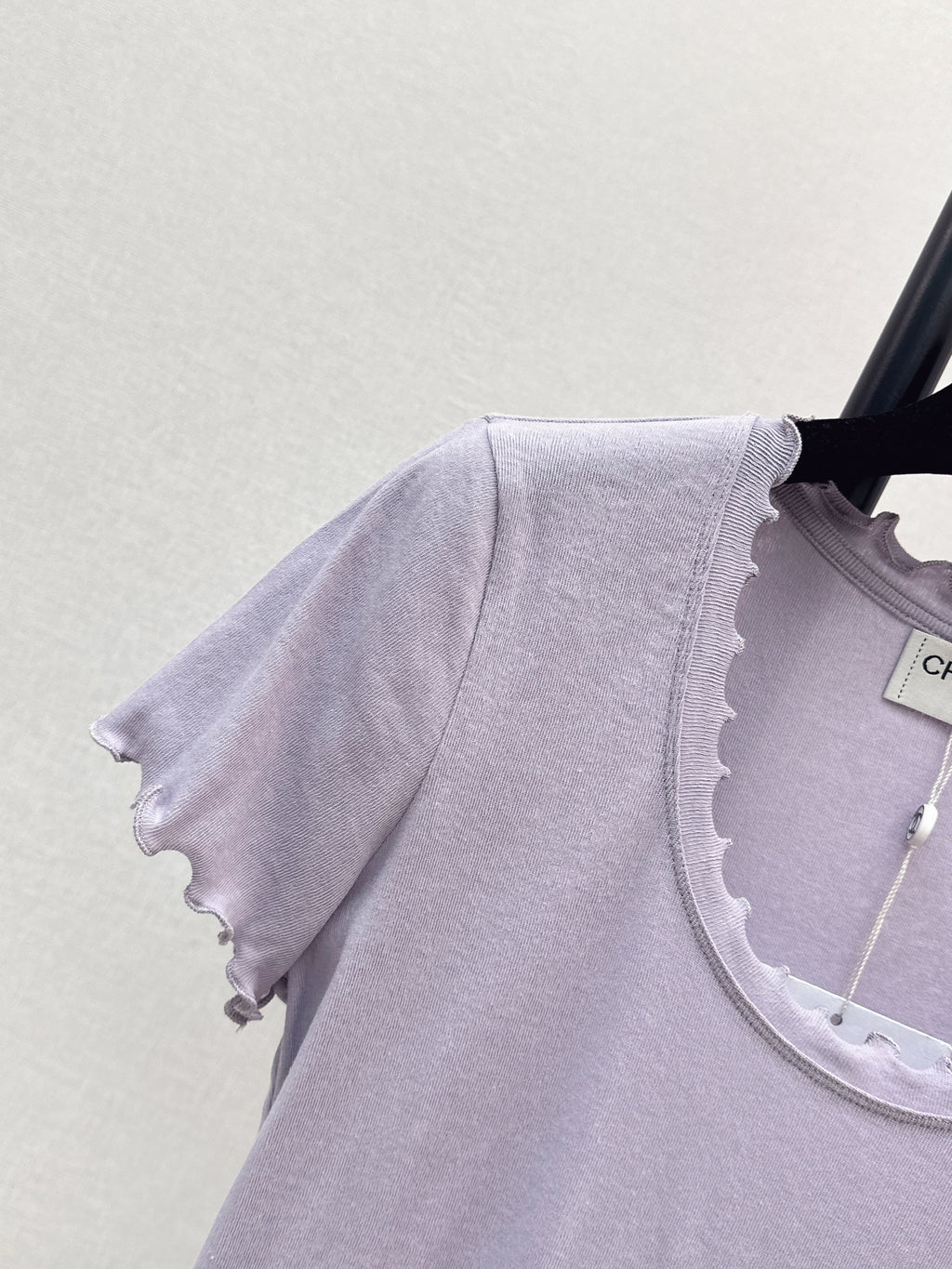 26SS Beaded Wavy-Hem U-Neck T-Shirt