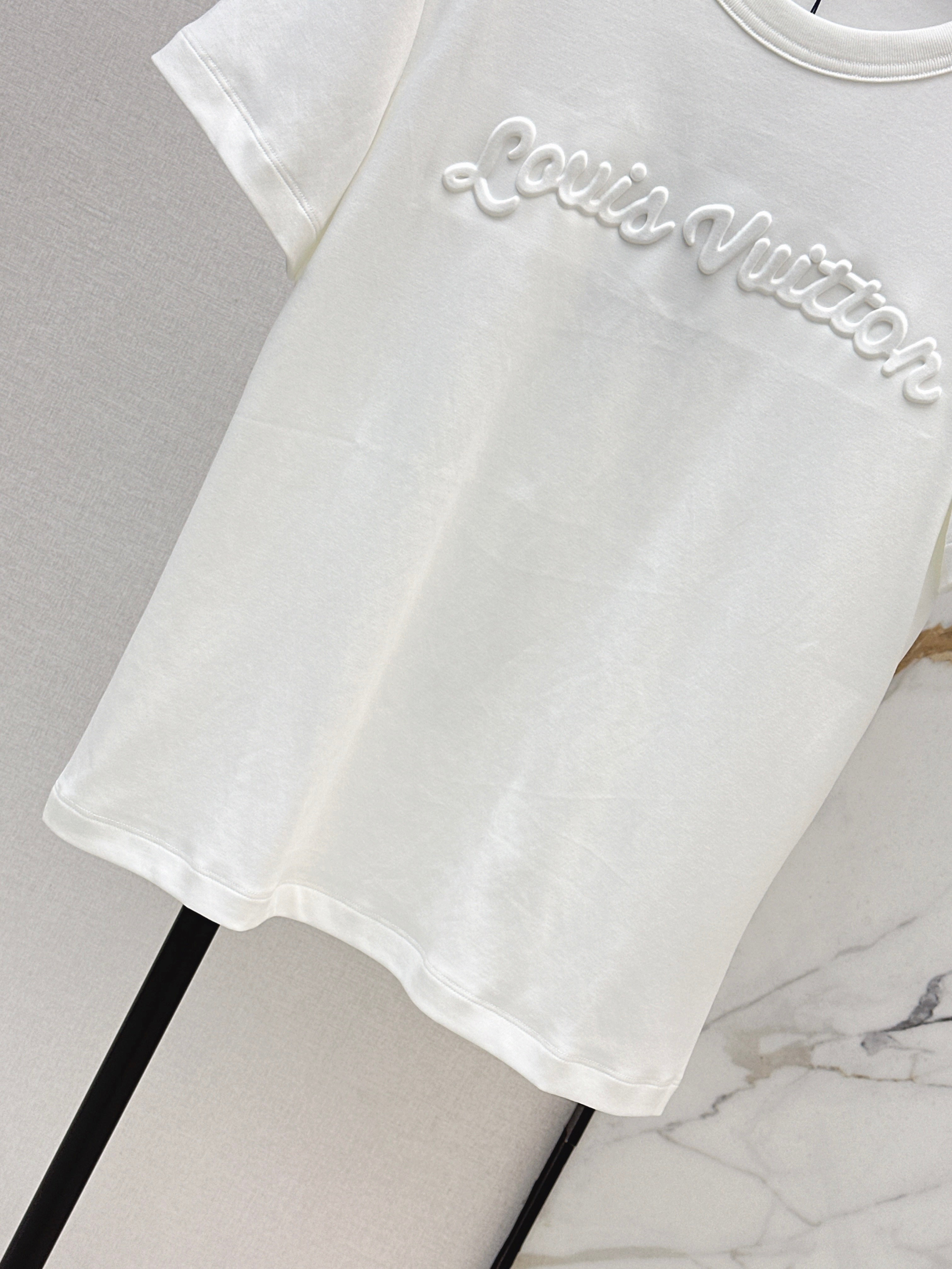 26SS New Style 3D Embossed Letter White T-Shirt