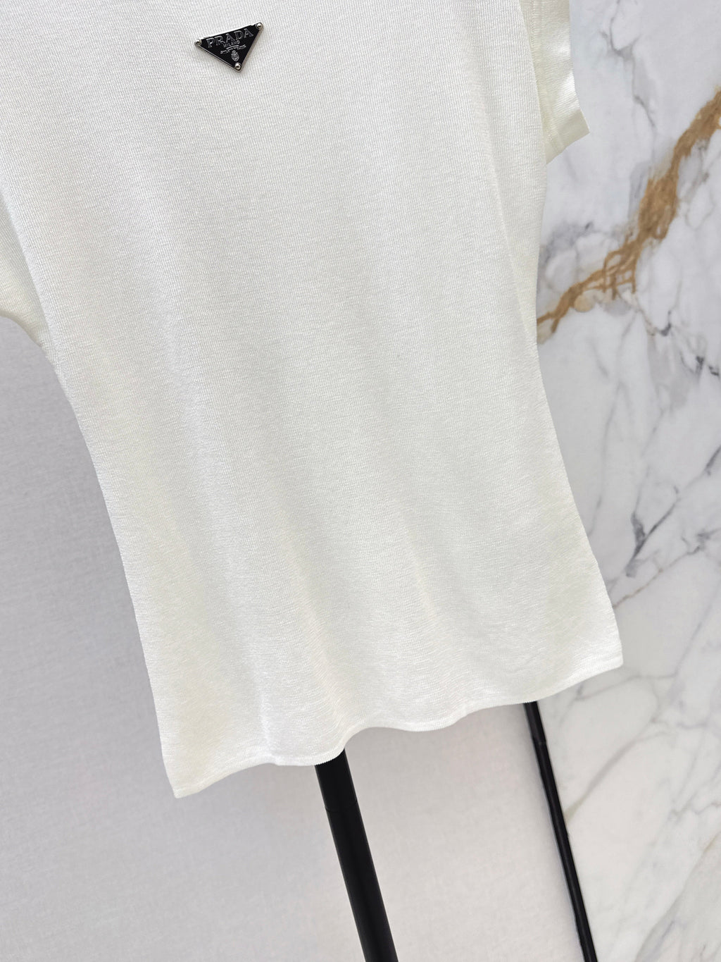 26SS New Triangle Logo Slim Fit T-Shirt