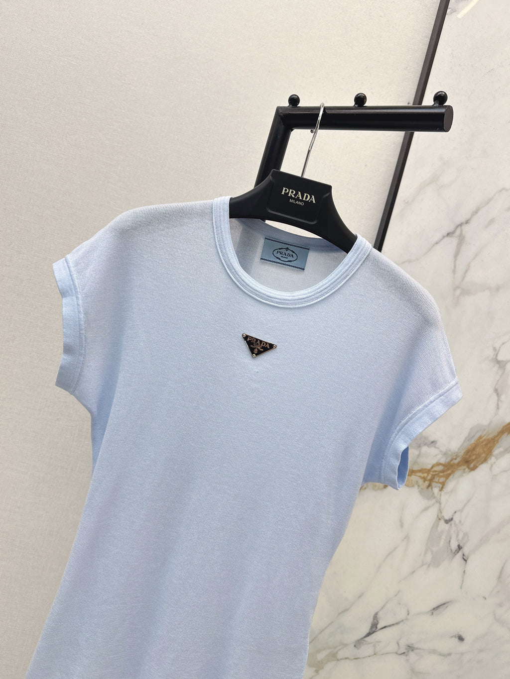 26SS New Triangle Logo Slim Fit T-Shirt