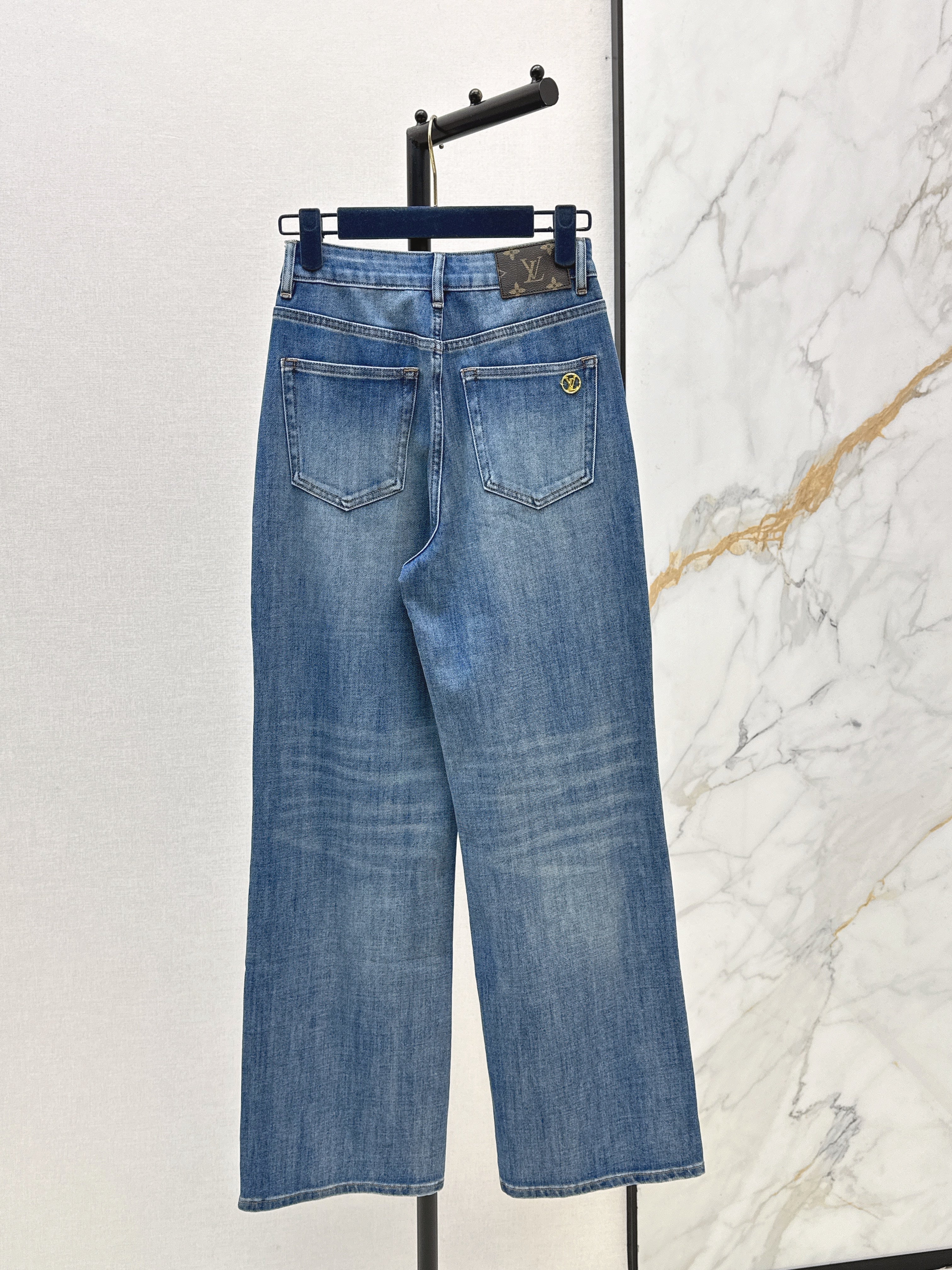 26SS Spring New Straight Leg Jeans