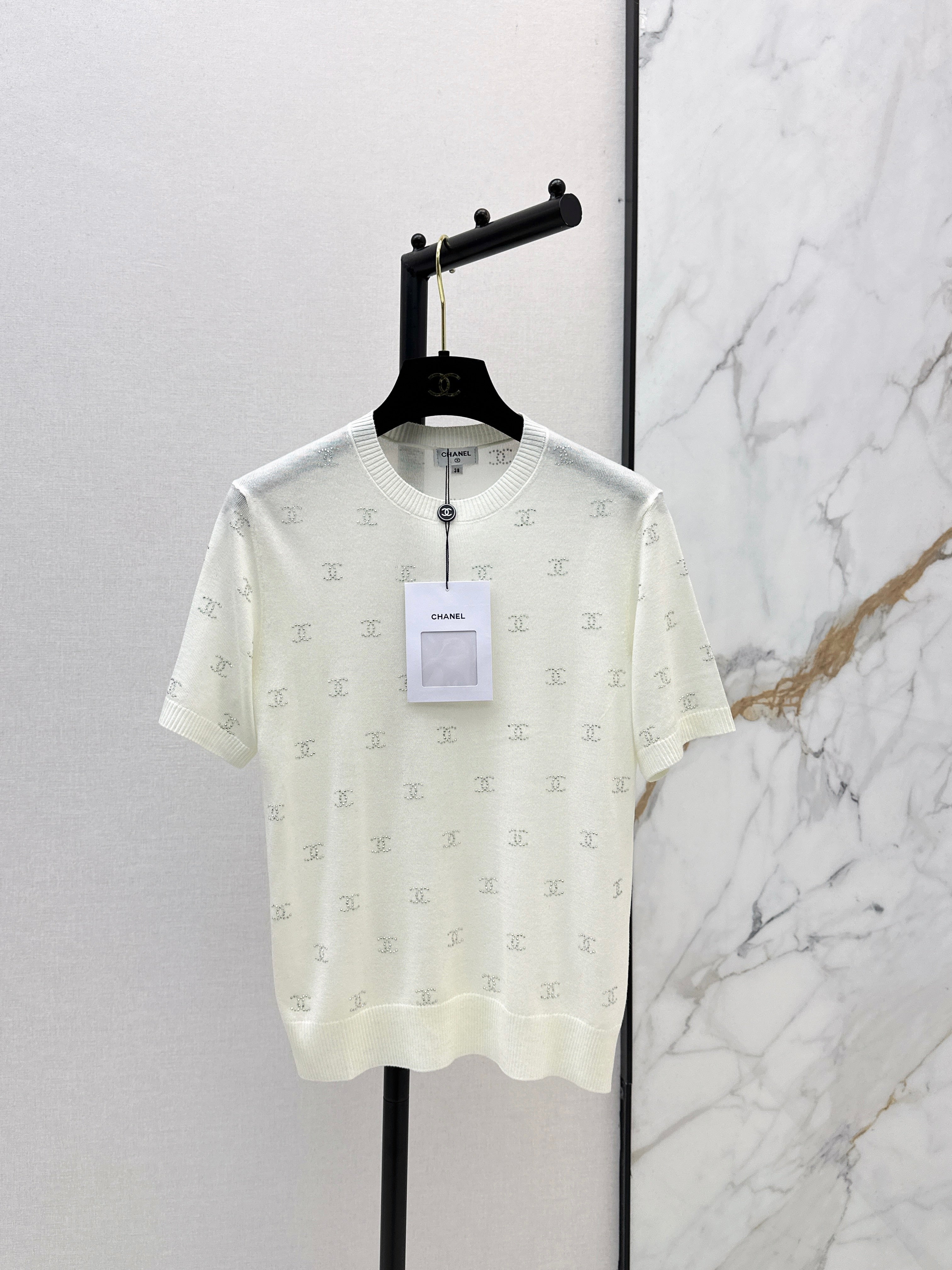 26SS Rhinestone Short-Sleeve Knit Top