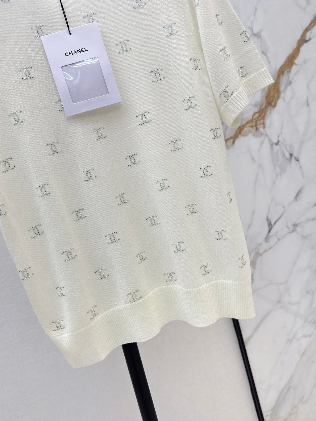 26SS Rhinestone Short-Sleeve Knit Top