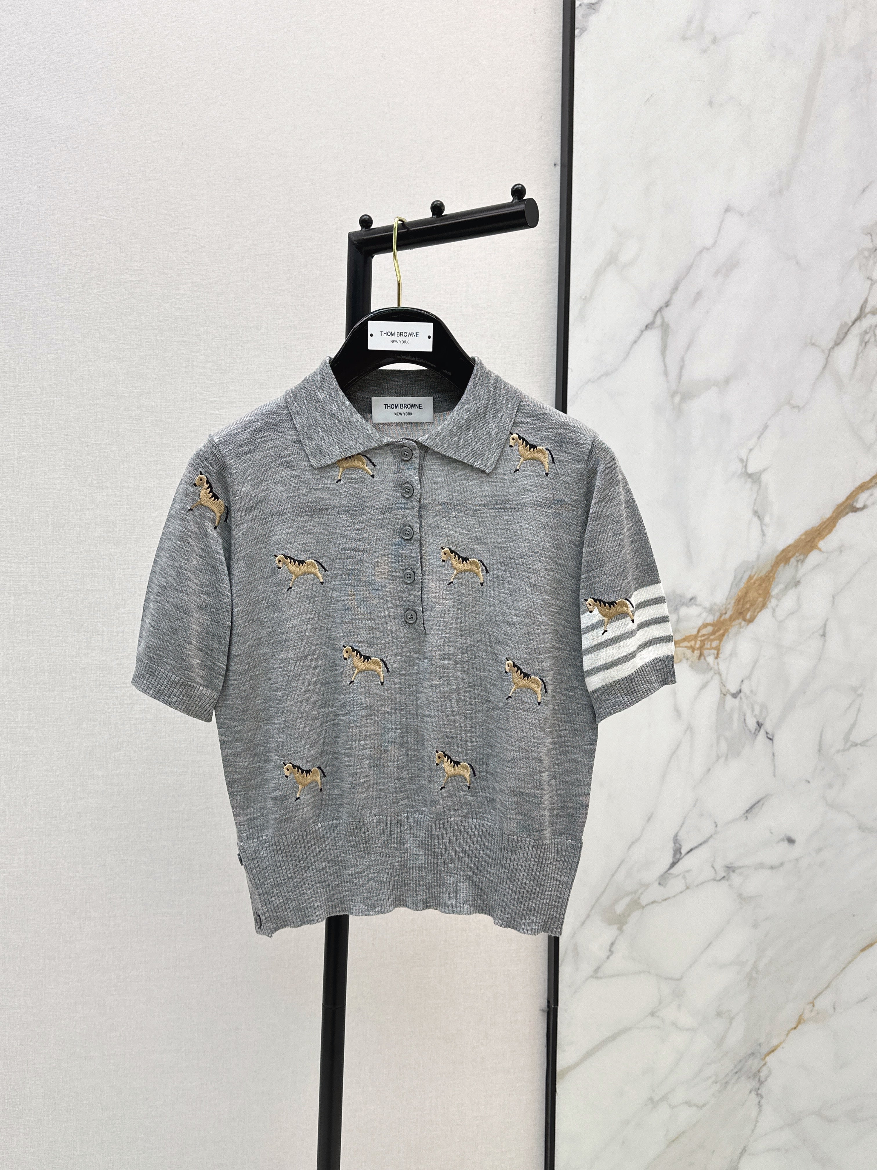 26SS NEW Puppy Embroidery Slim Fit Short Sleeve Knit Sweater