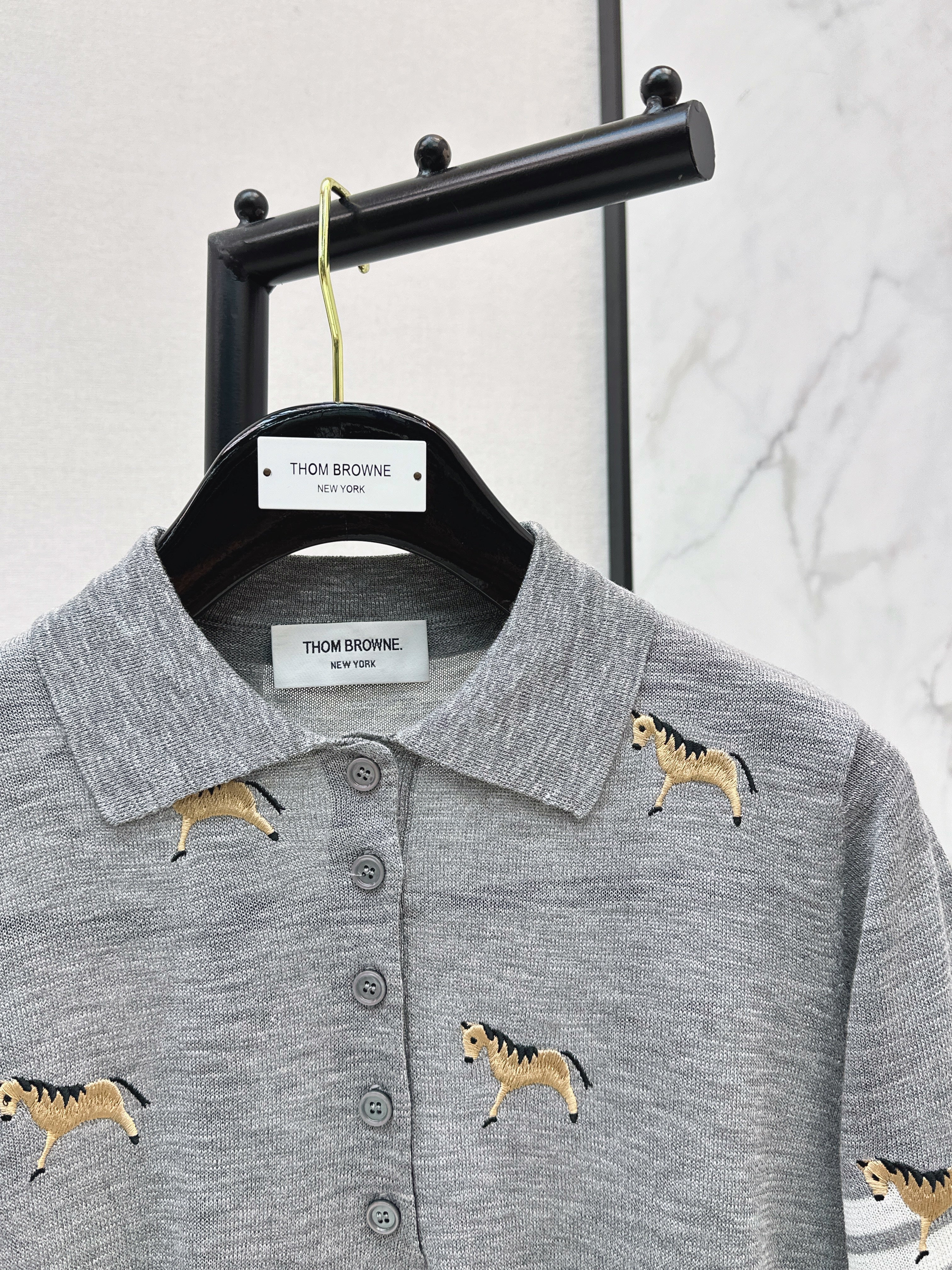 26SS NEW Puppy Embroidery Slim Fit Short Sleeve Knit Sweater