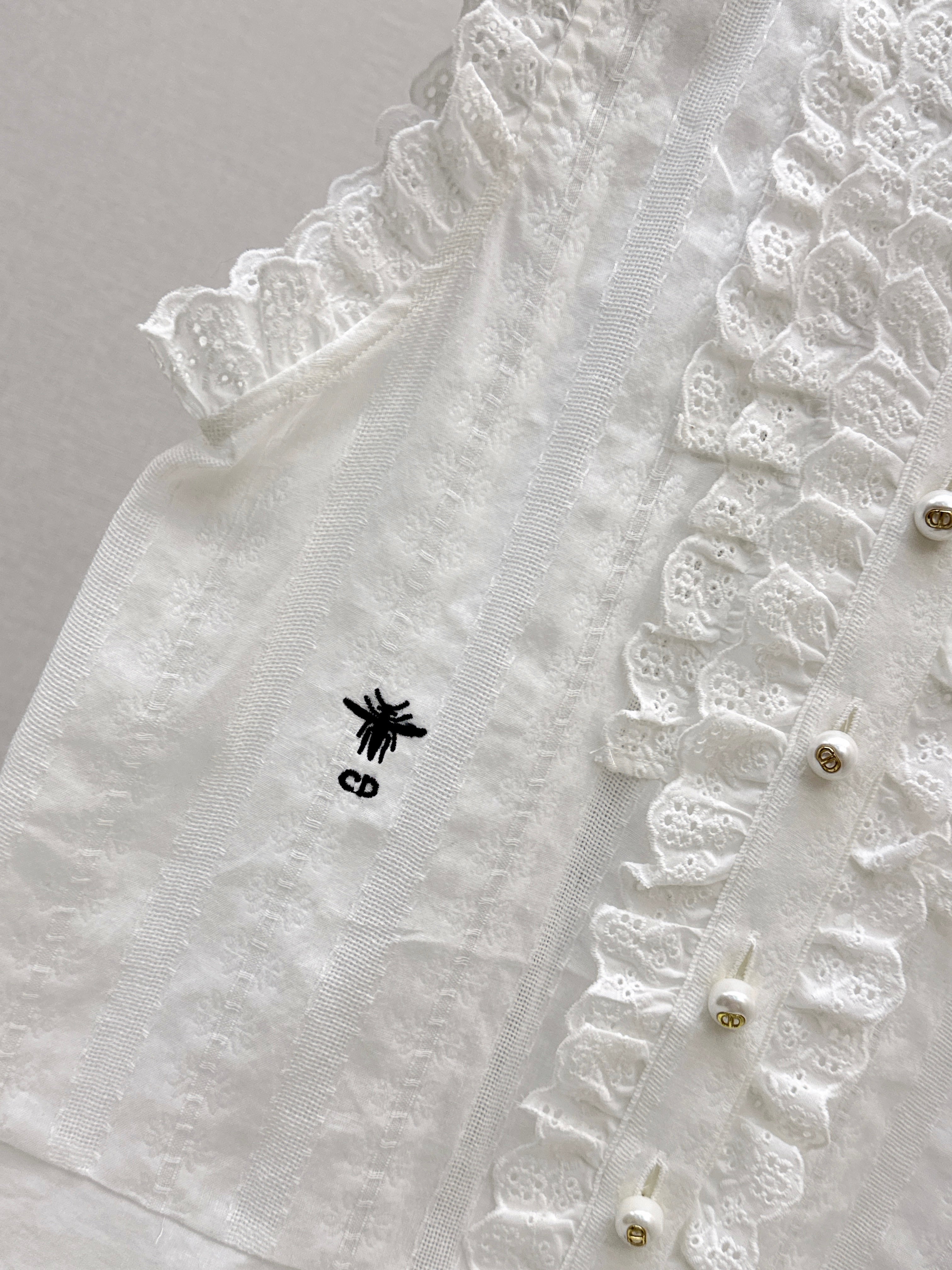 26SS NEW Bee Embroidery Ruffled Collar Sleeveless Shirt