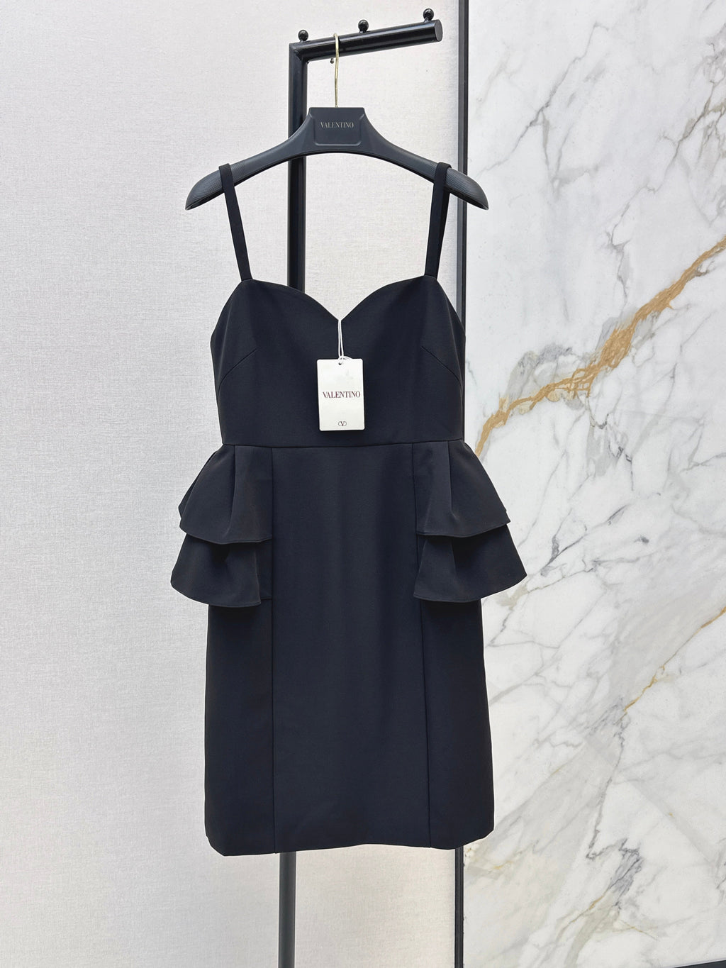 26SS New Elegant Hepburn-Style Black Slip Dress