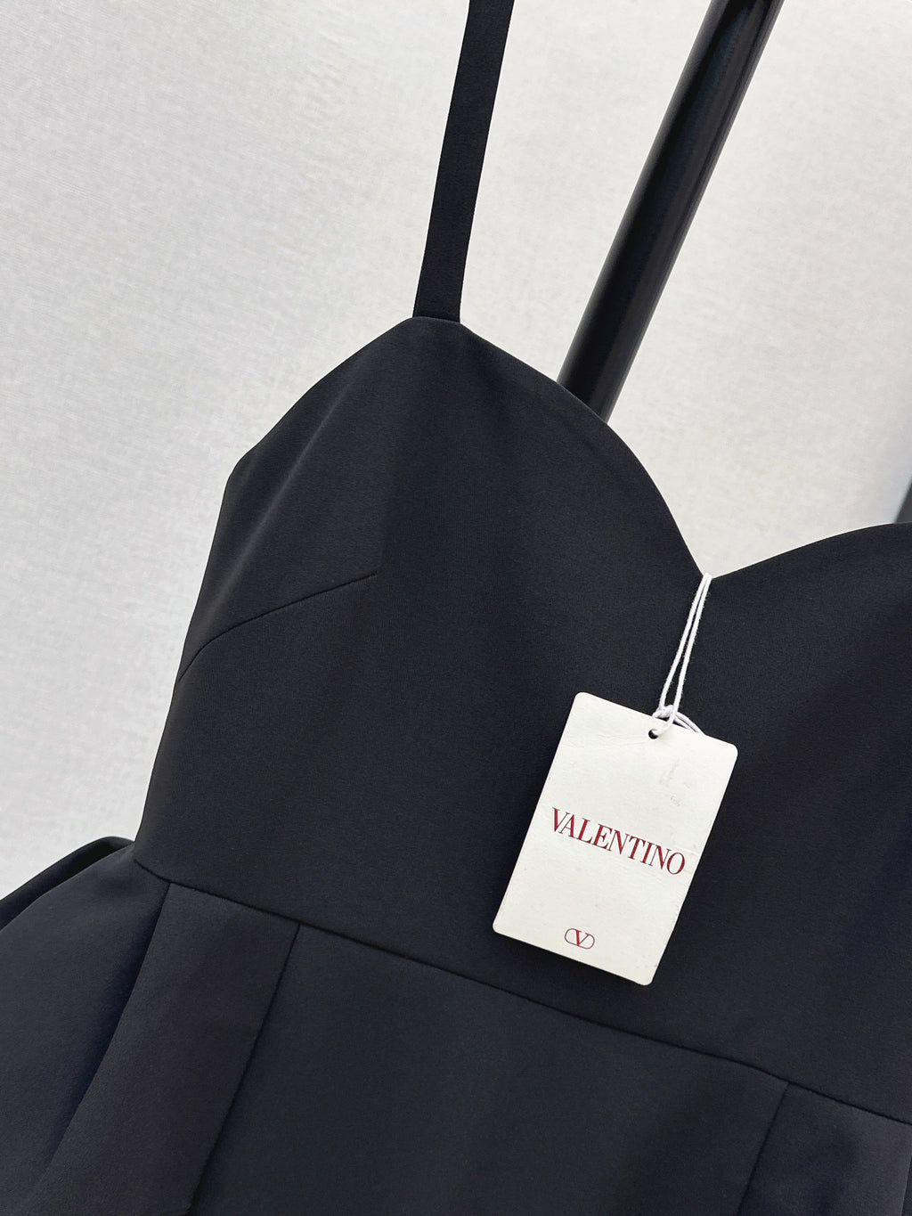 26SS New Elegant Hepburn-Style Black Slip Dress
