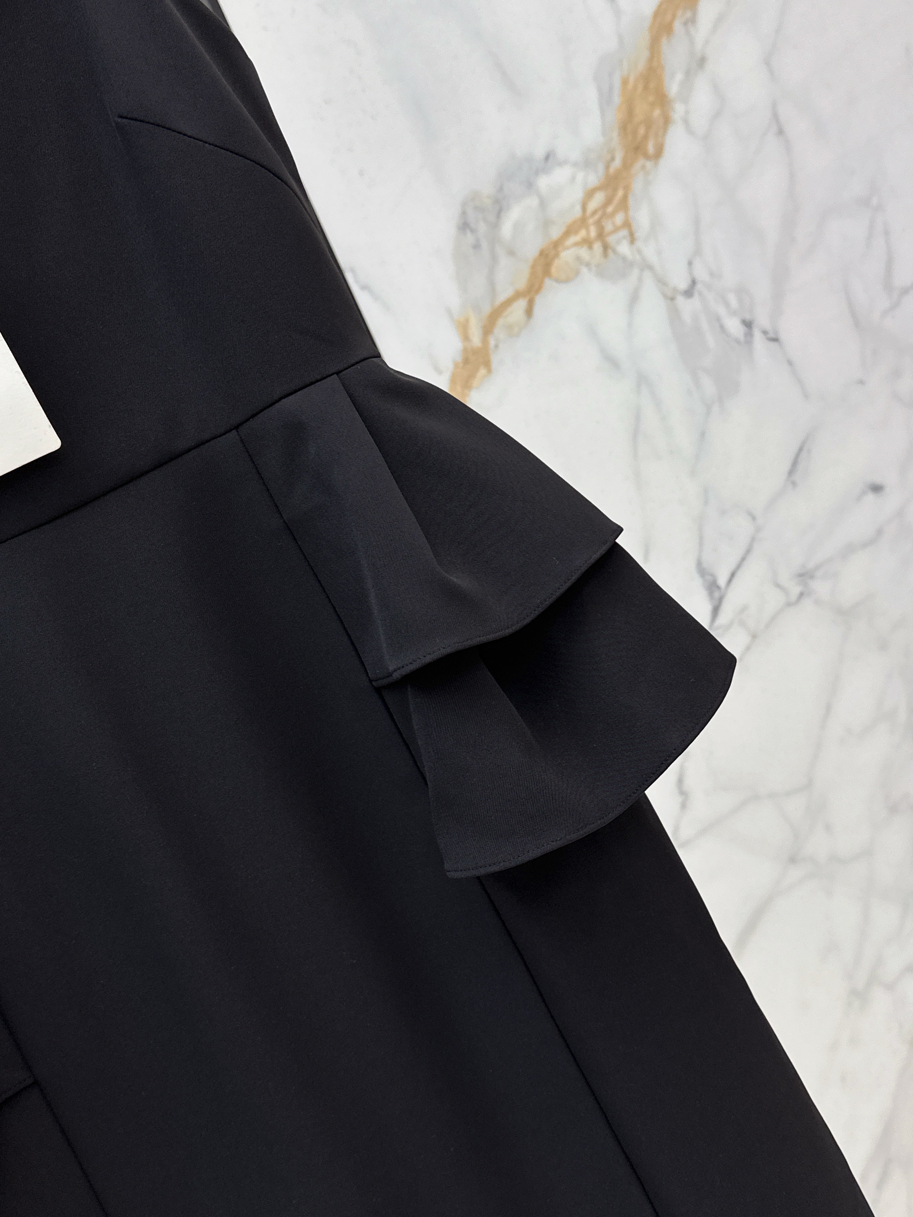 26SS New Elegant Hepburn-Style Black Slip Dress