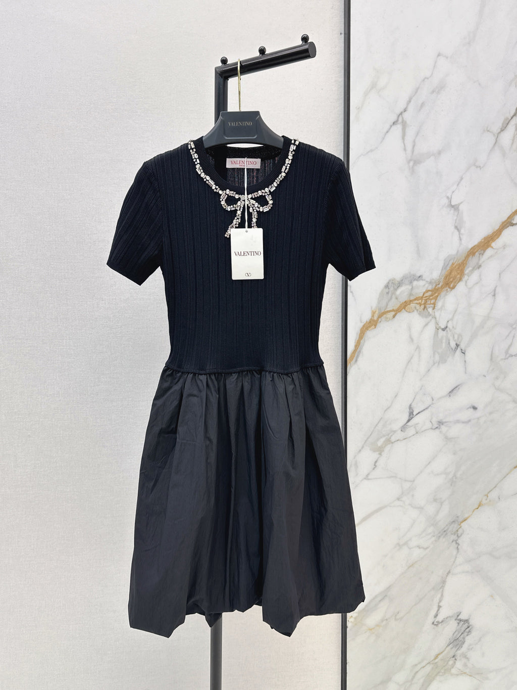 26SS New Heavy-Duty Beaded Bow Knit Patchwork Dress