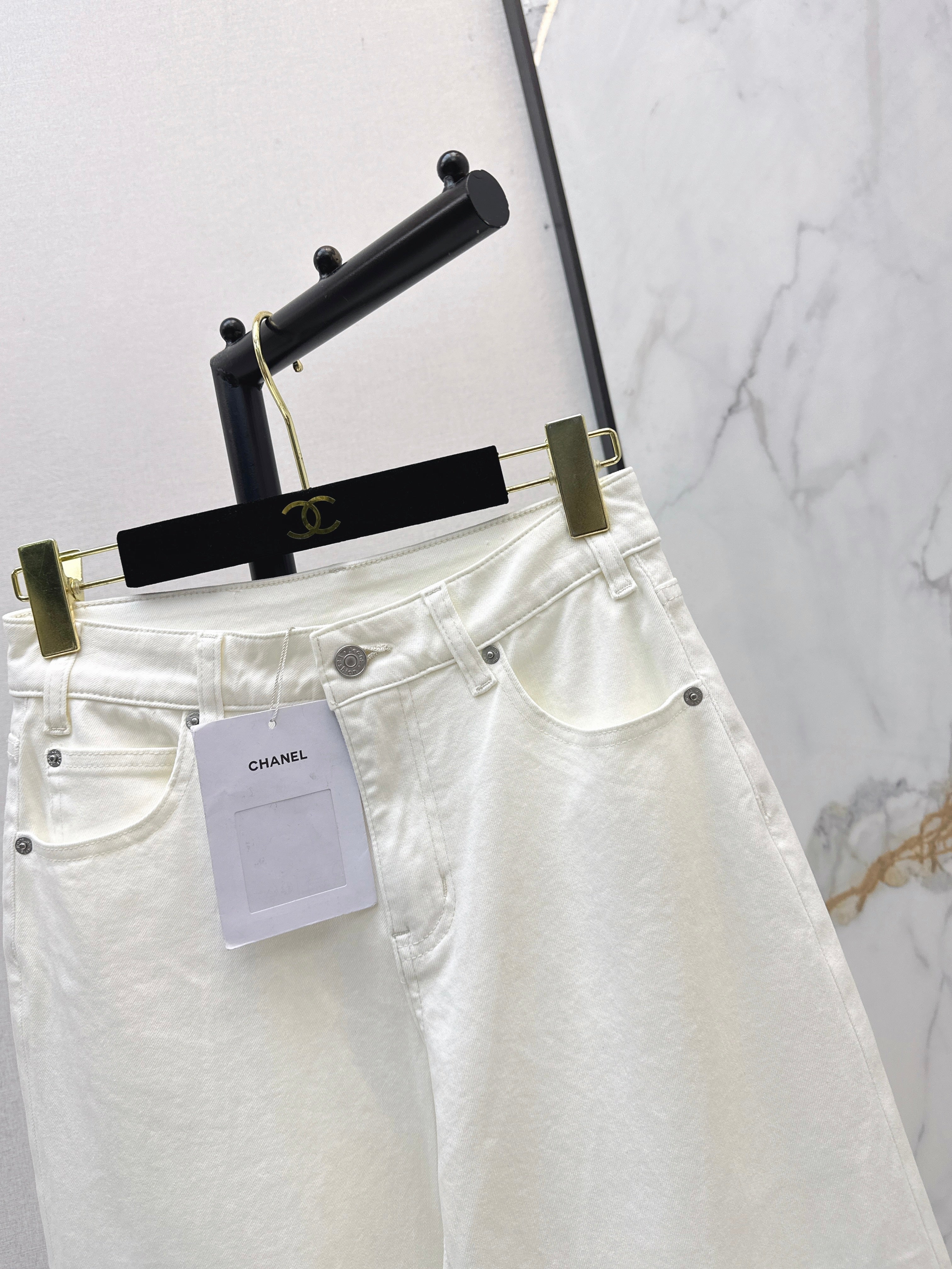 26SS New White High-Waisted Wide-Leg Jeans