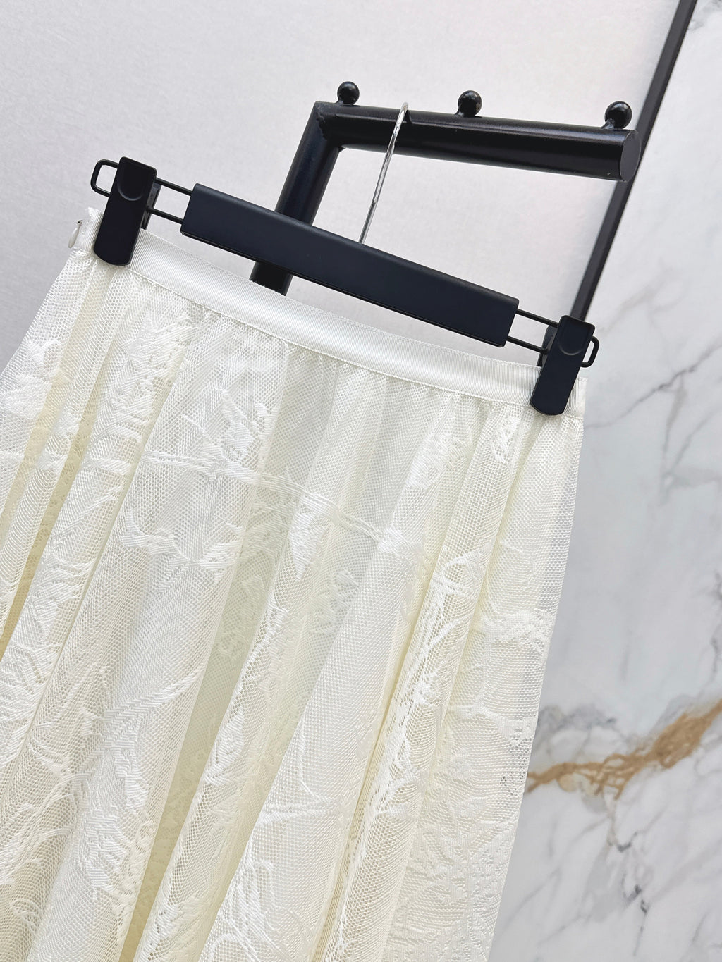 26SS French Jacquard Lace Maxi Skirt