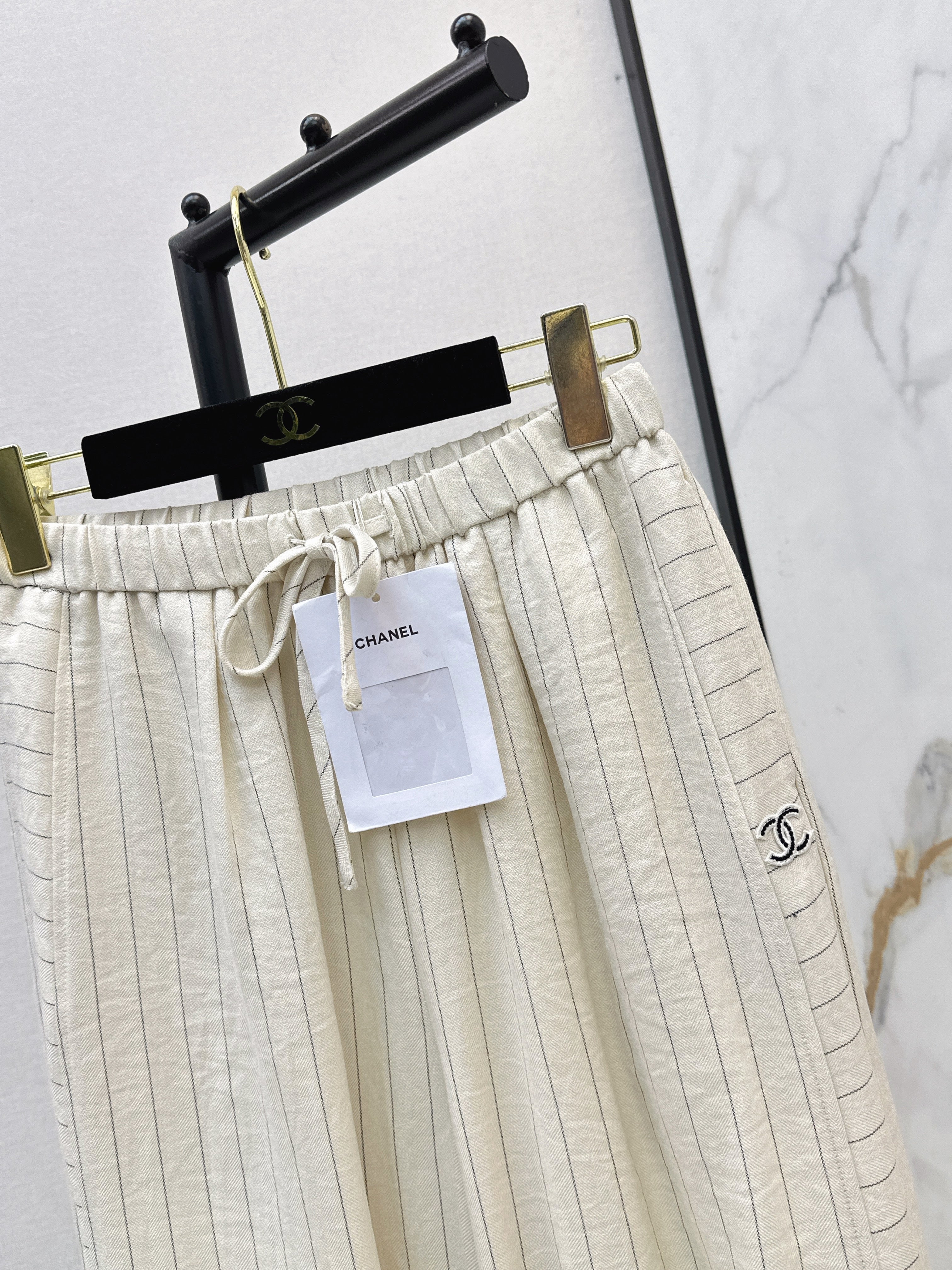 26SS Striped Embroidered Wide-Leg Trousers