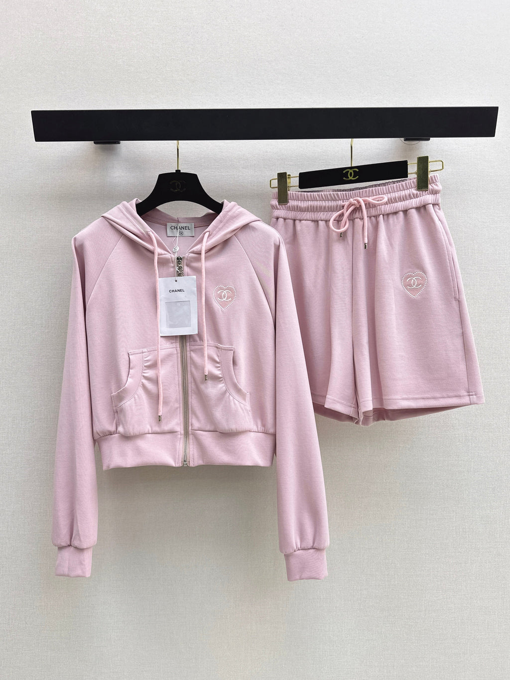 26SS Hooded Casual Jacket + Elastic-Waist Shorts