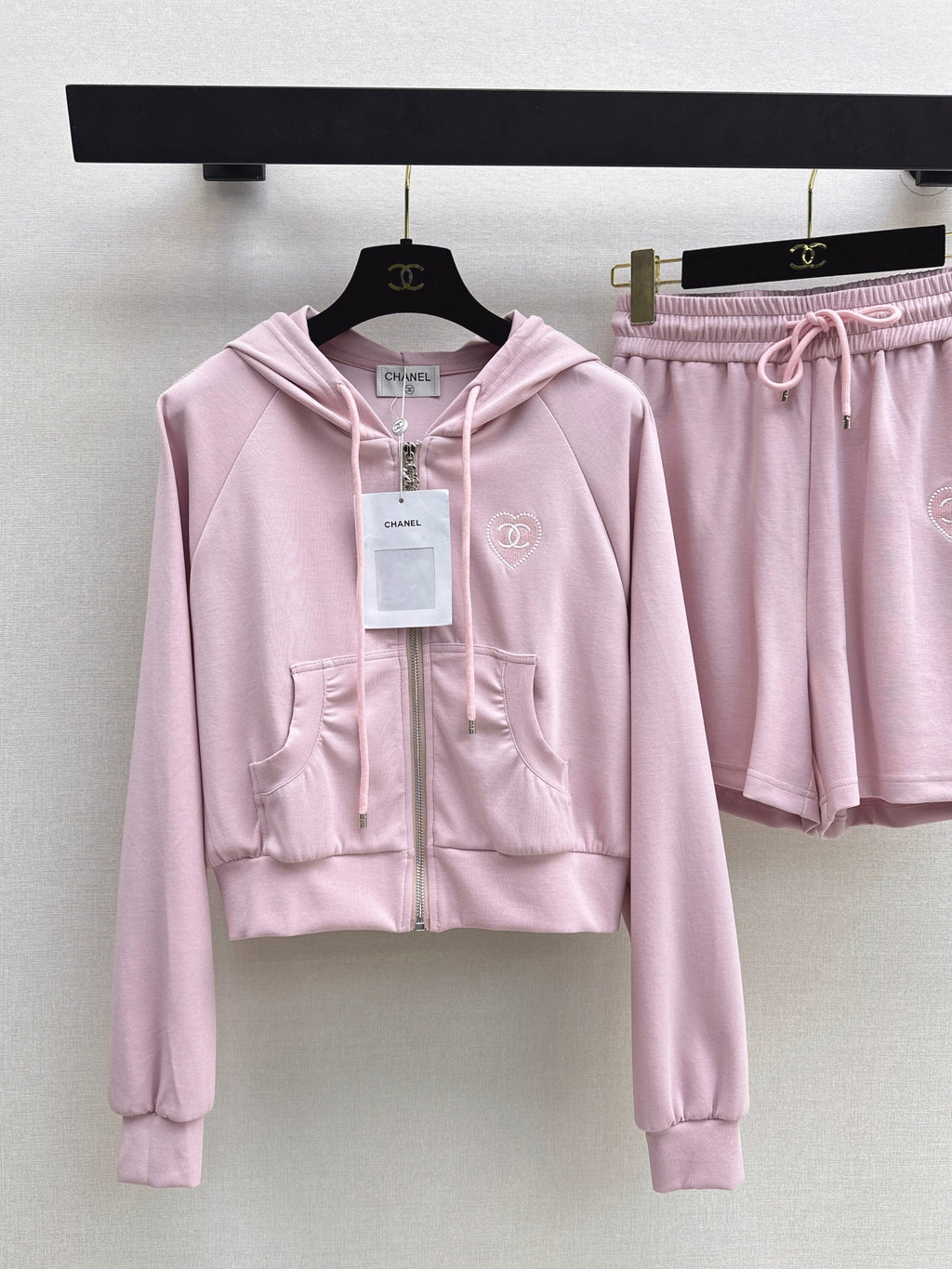 26SS Hooded Casual Jacket + Elastic-Waist Shorts
